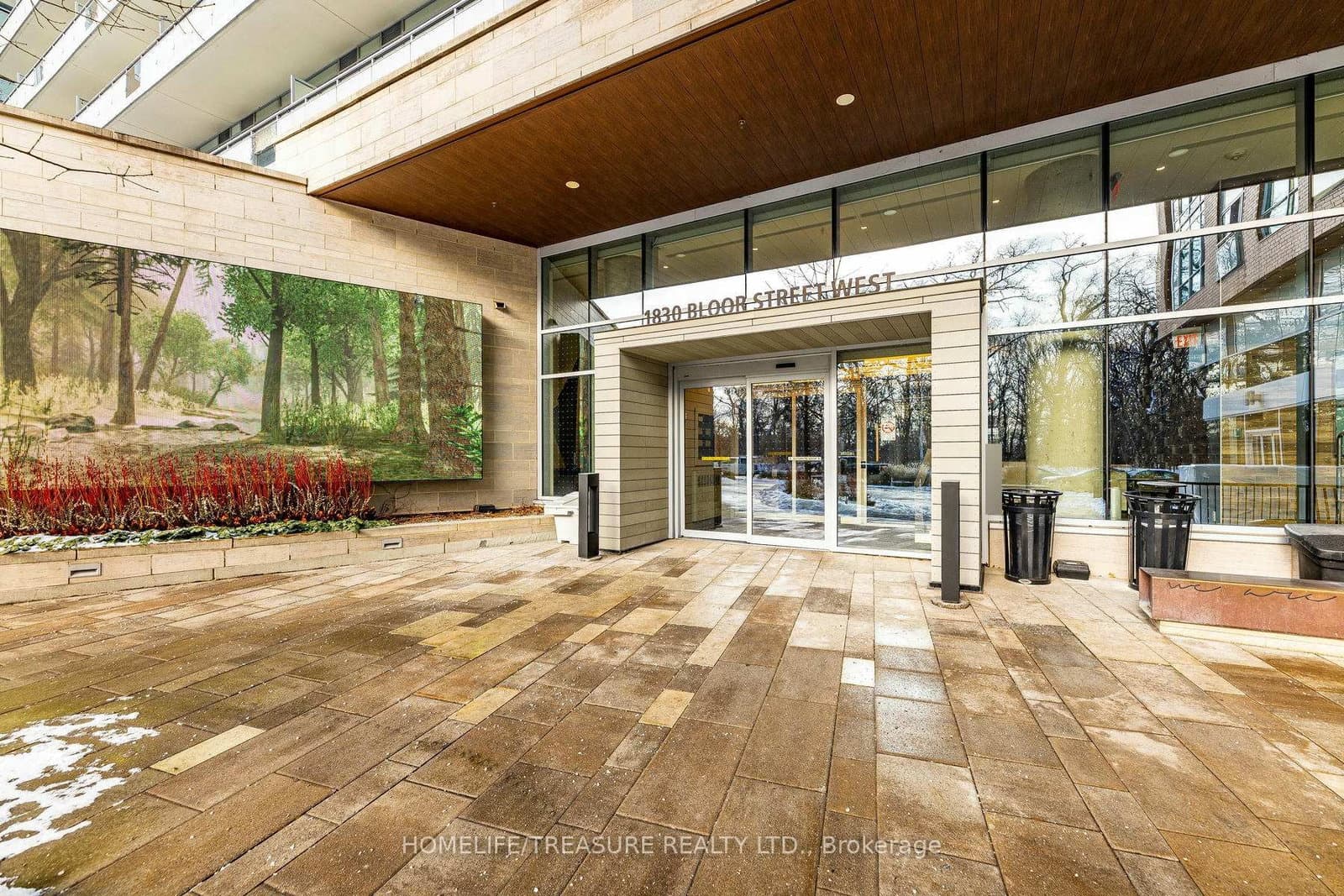 1830 Bloor Street, Unit 703
