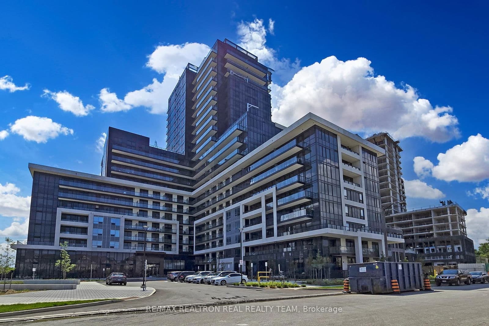 3220 William Coltson Avenue, Unit 528