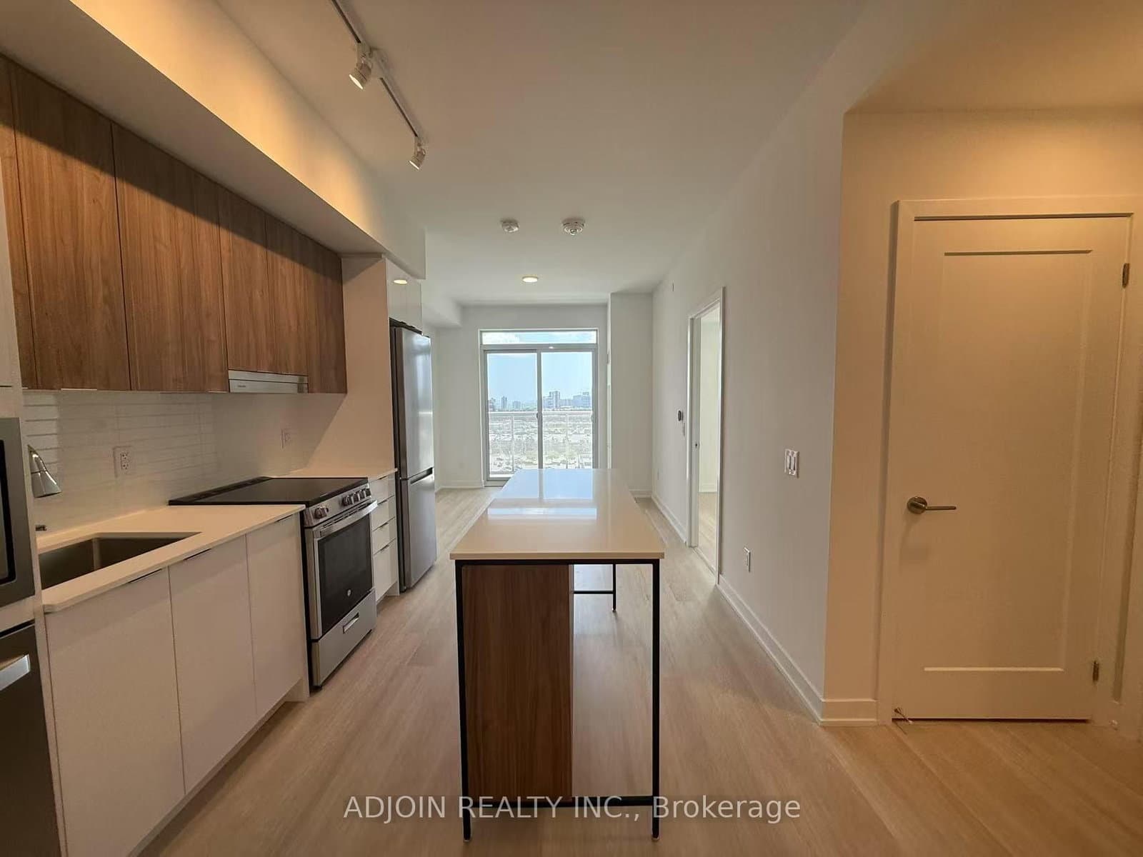 5105 Hurontario Street, Unit 1104