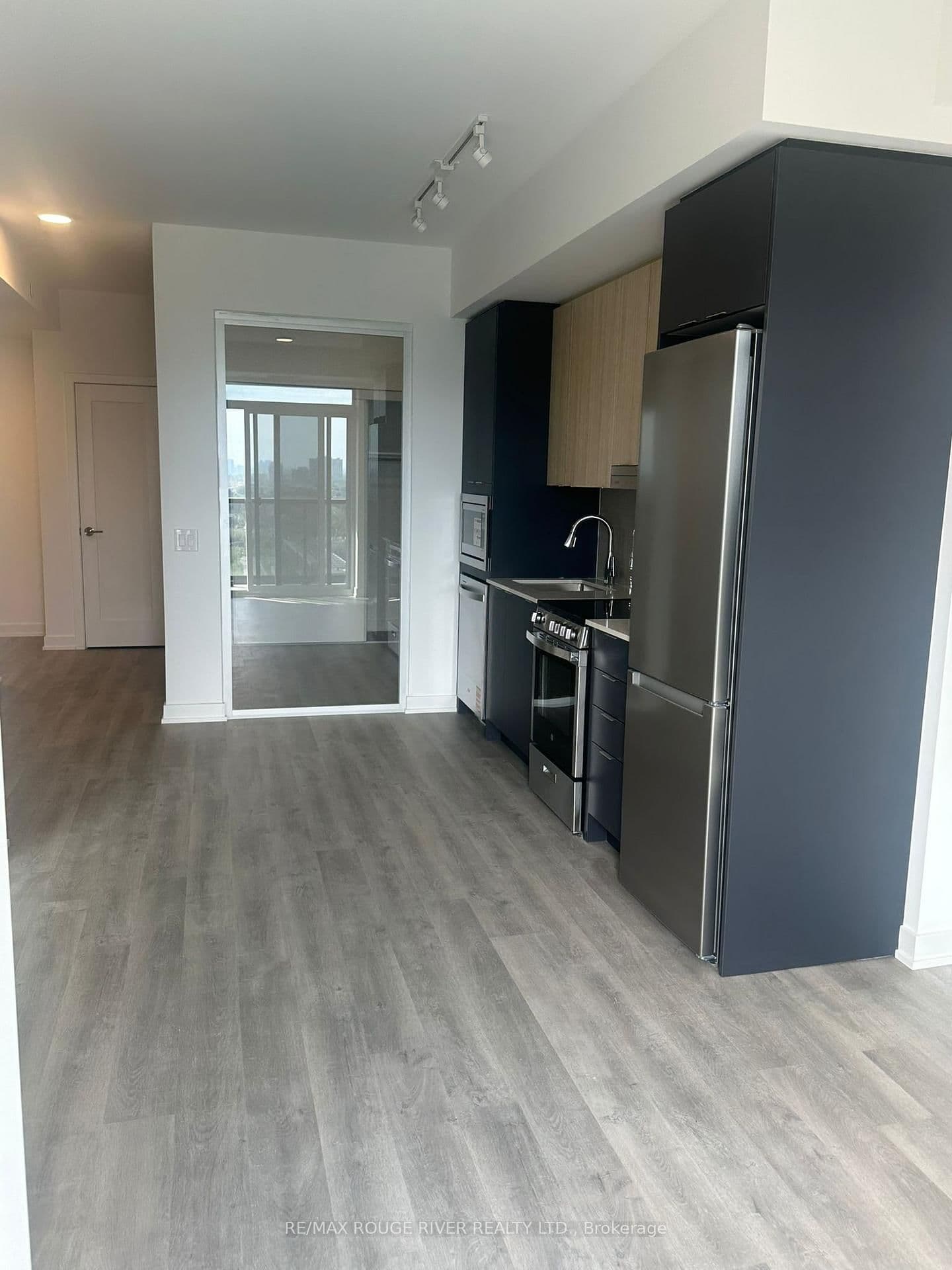 5105 Hurontario Street, Unit 1007