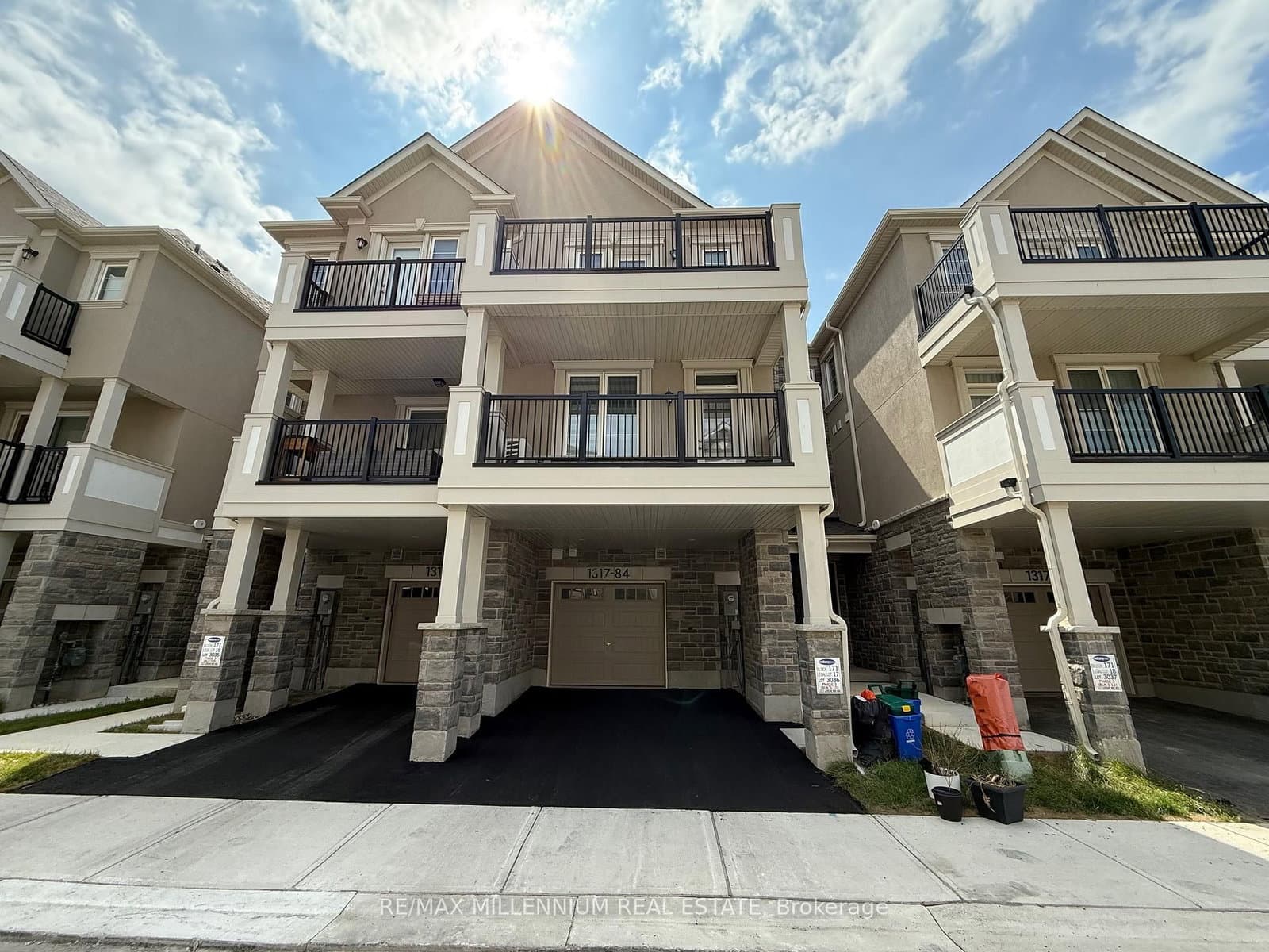 1317 Leriche Way, Unit 84