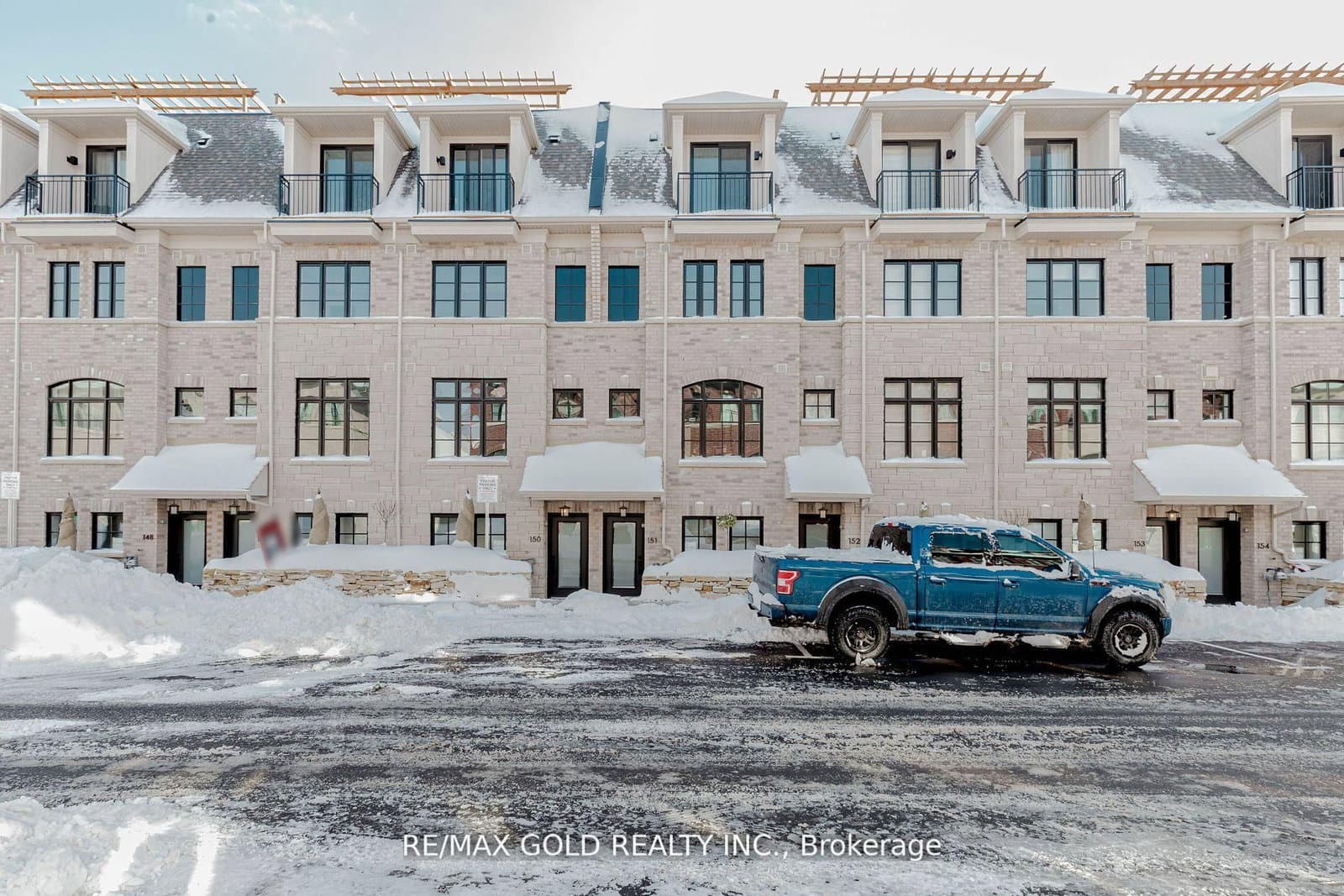 55 Lunar Crescent, Unit 151