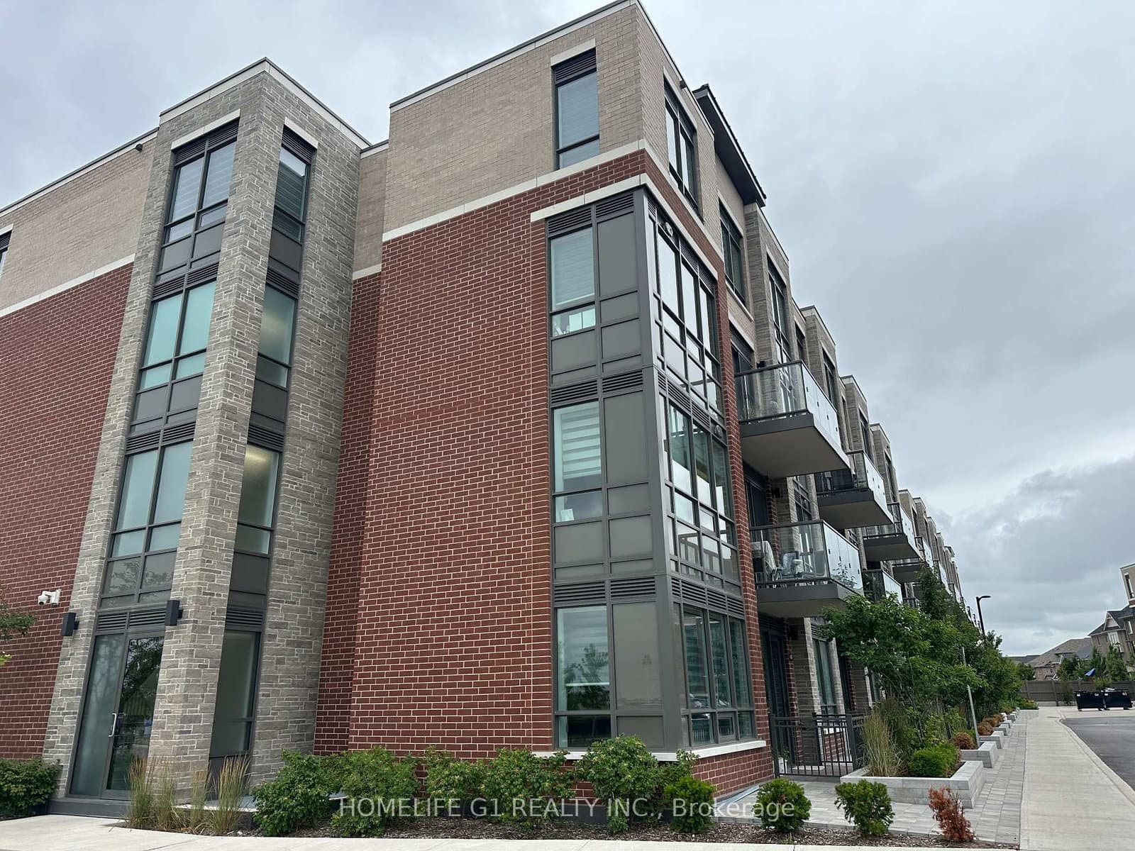 65 Attmar Drive, Unit 363