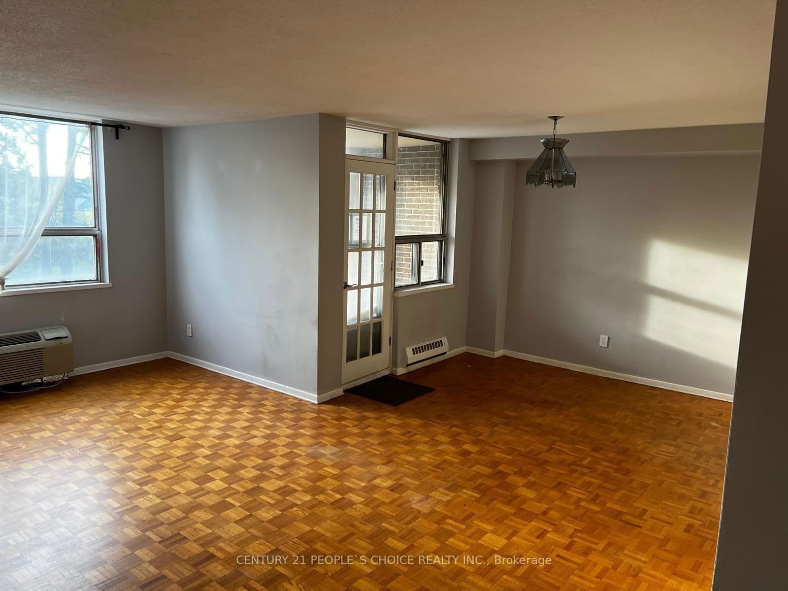 #309 - 2835 Islington Avenue