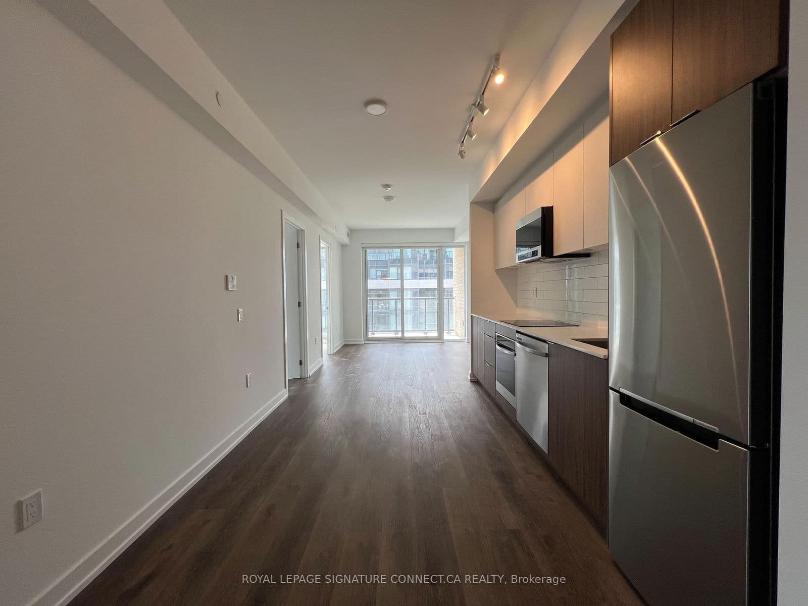 880 The Queensway, Unit 502