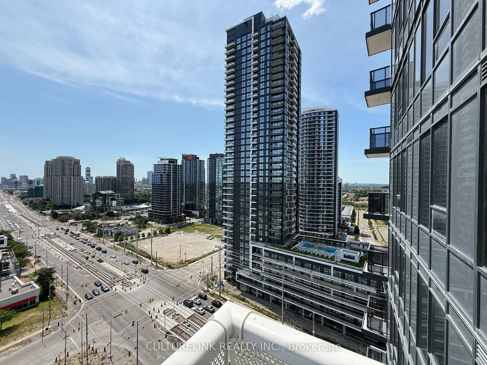 5105 Hurontario Street, Unit 1604