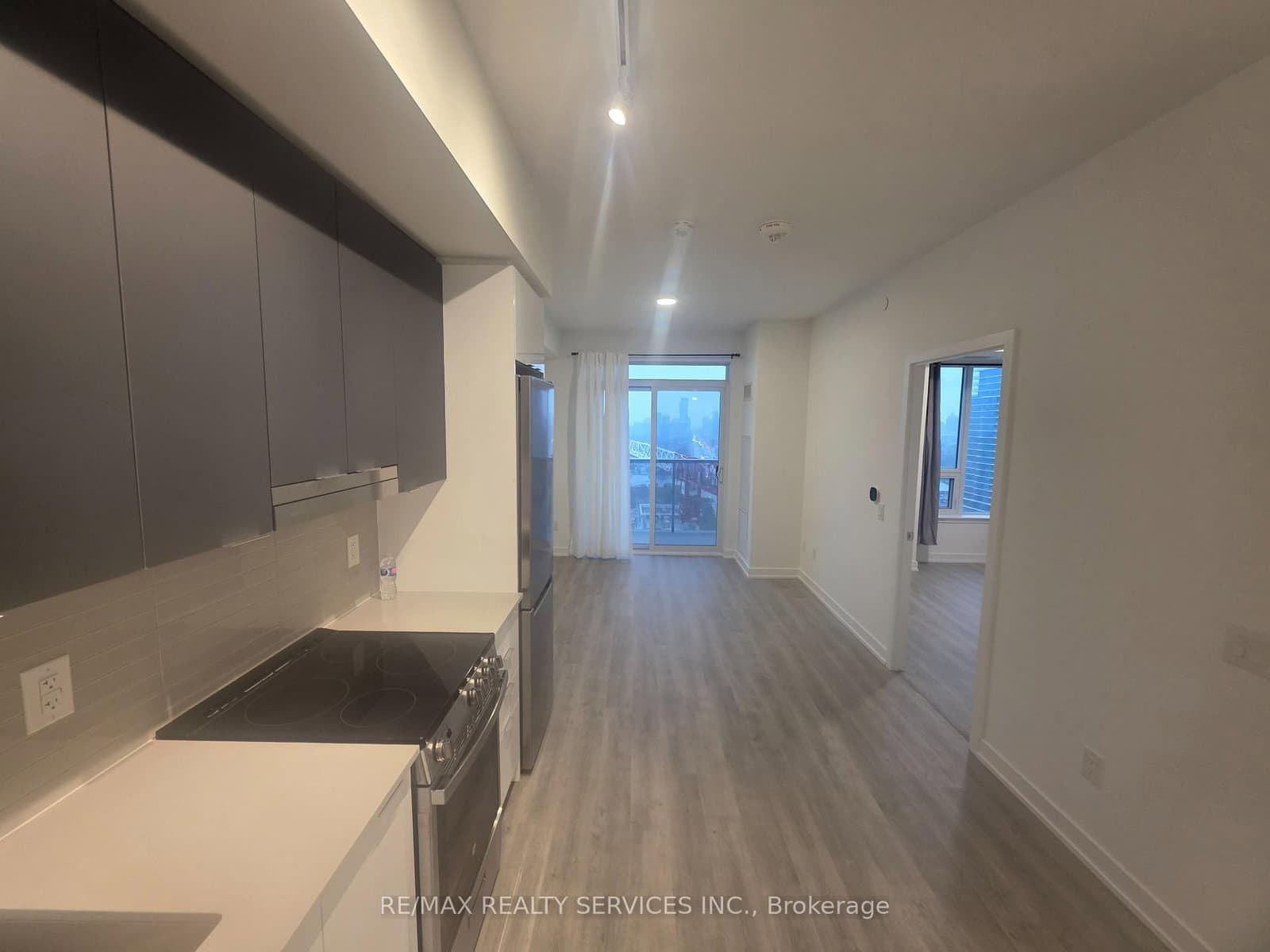 5105 Hurontario Street, Unit 1504