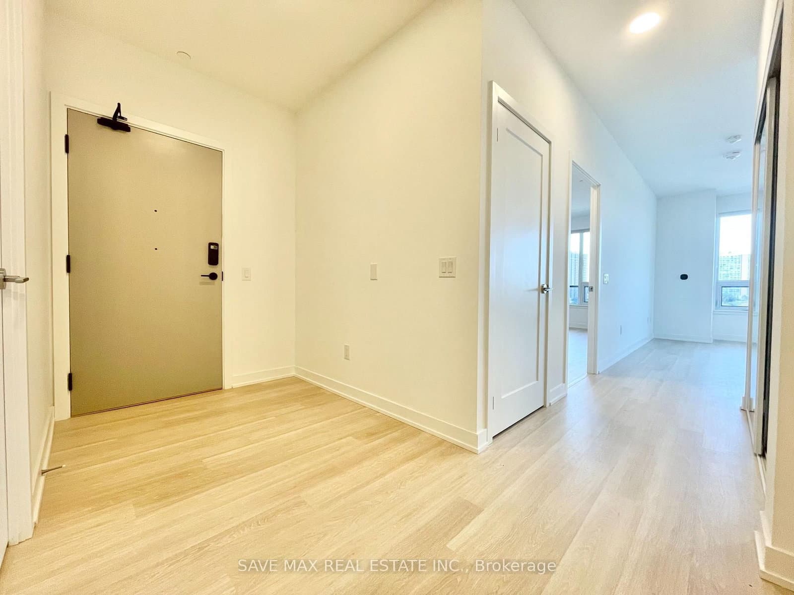 5105 Hurontario Street, Unit 626