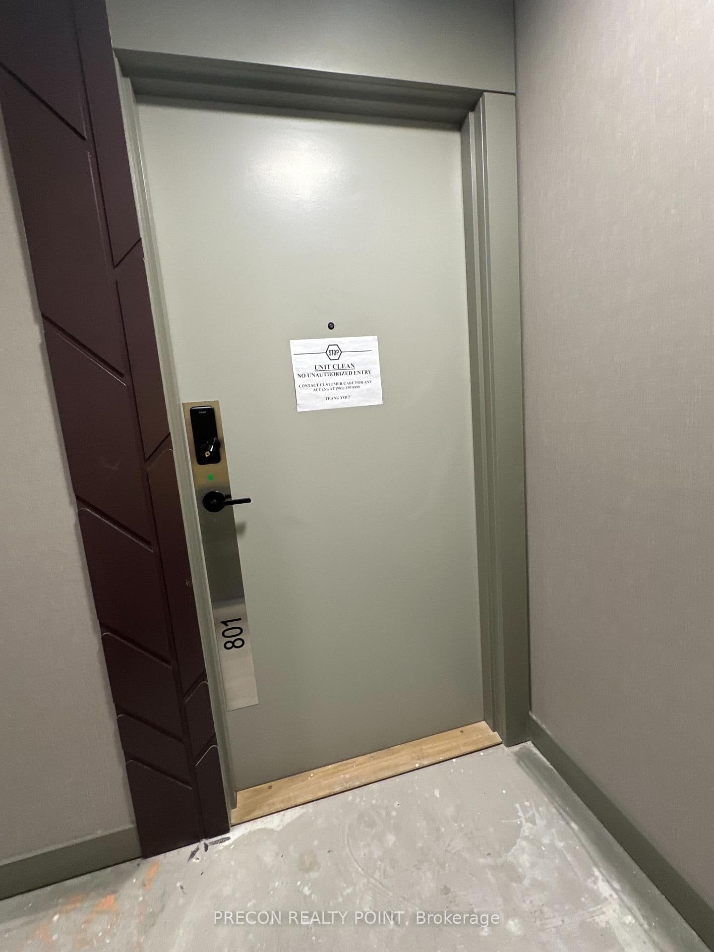 5105 Hurontario Street, Unit 801