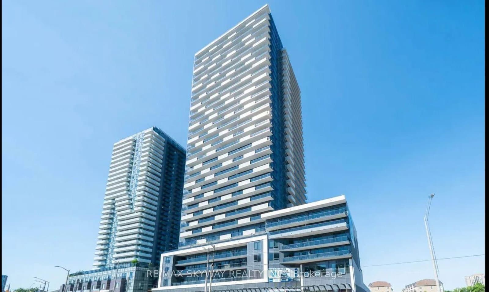 5105 Hurontario Street, Unit 102