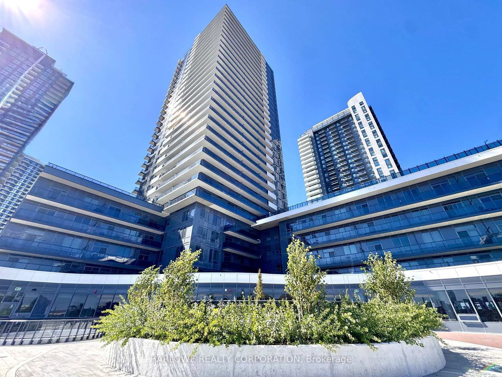 5105 Hurontario Street, Unit 212