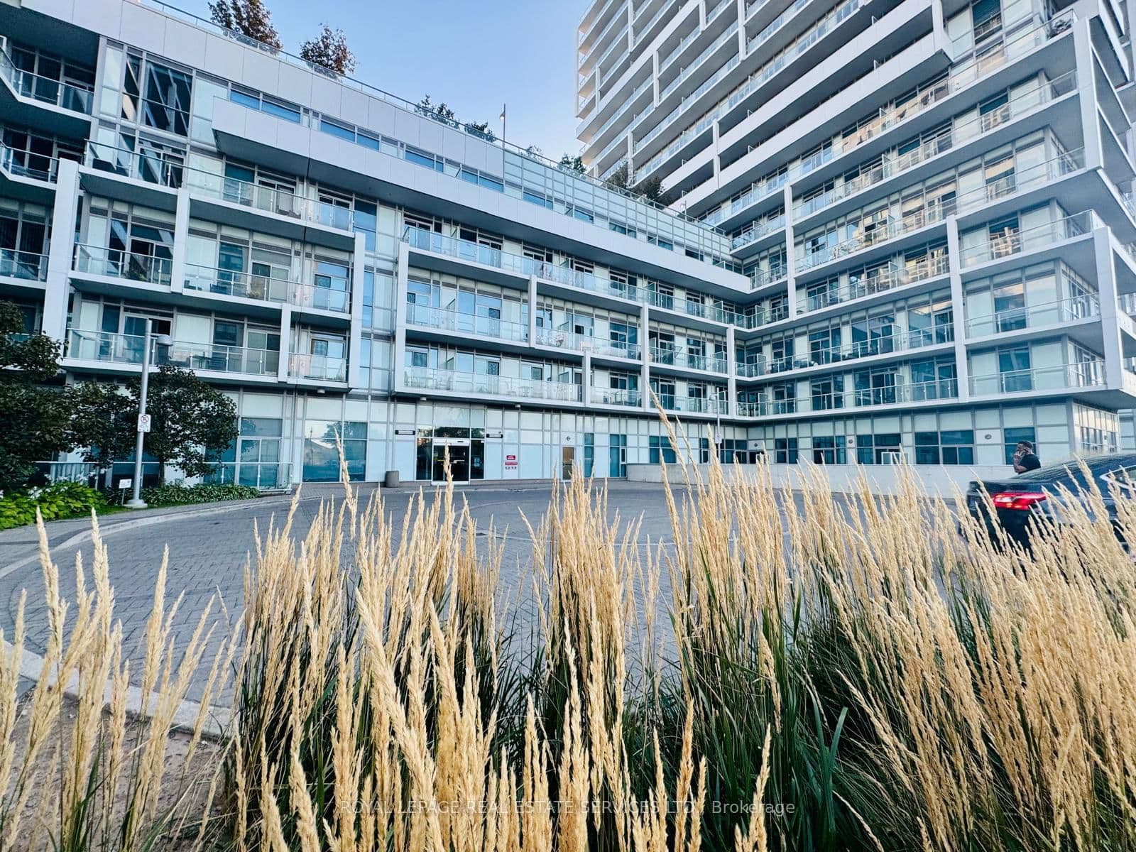 65 Speers Road, Unit 1906