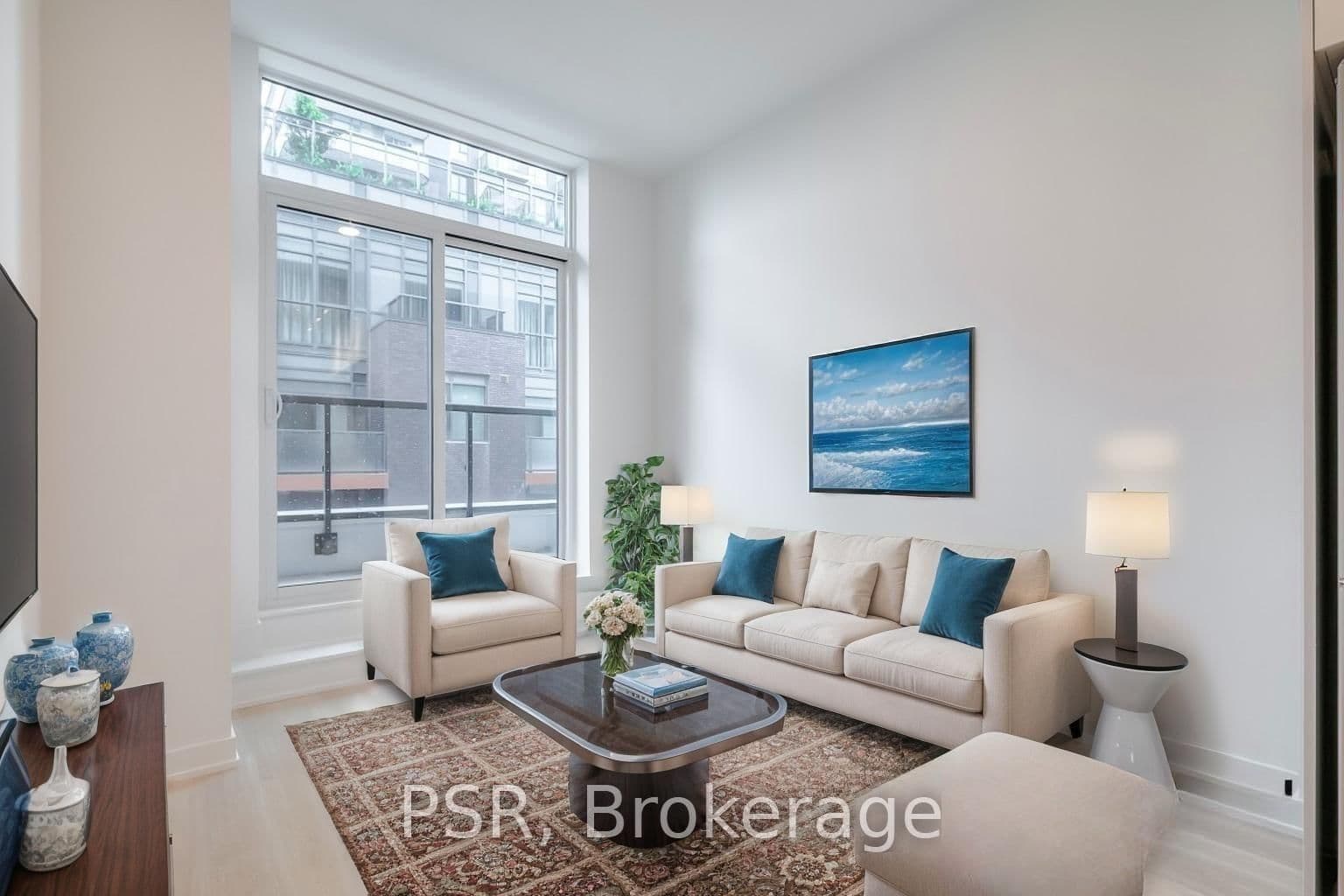 5105 Hurontario Street, Unit 204