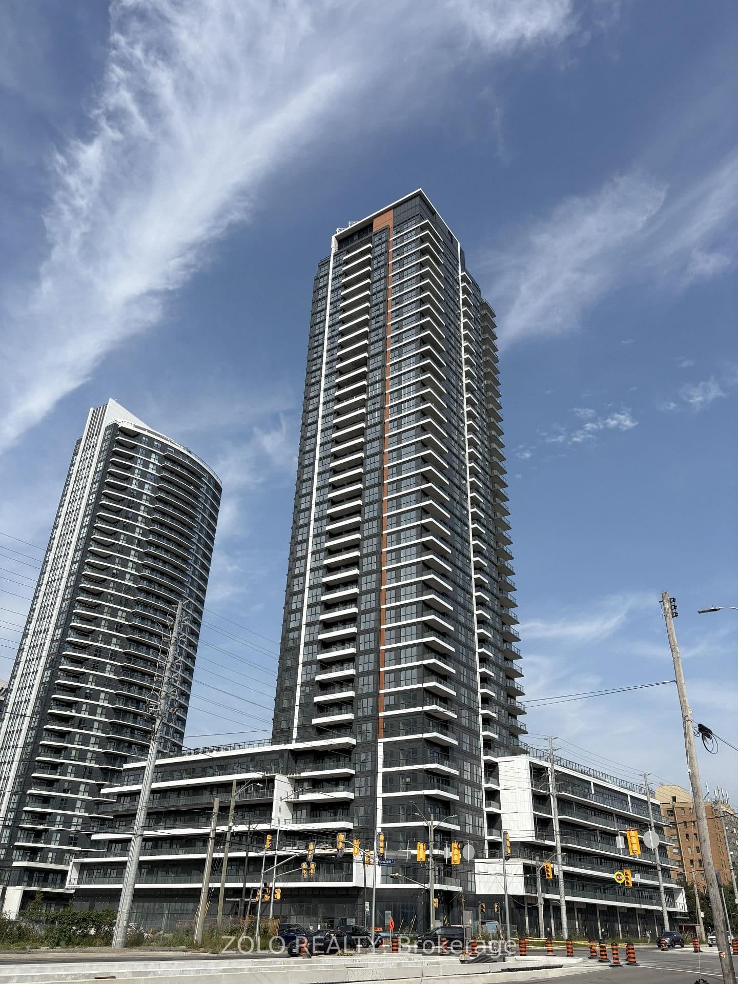 15 Watergarden Drive, Unit 215