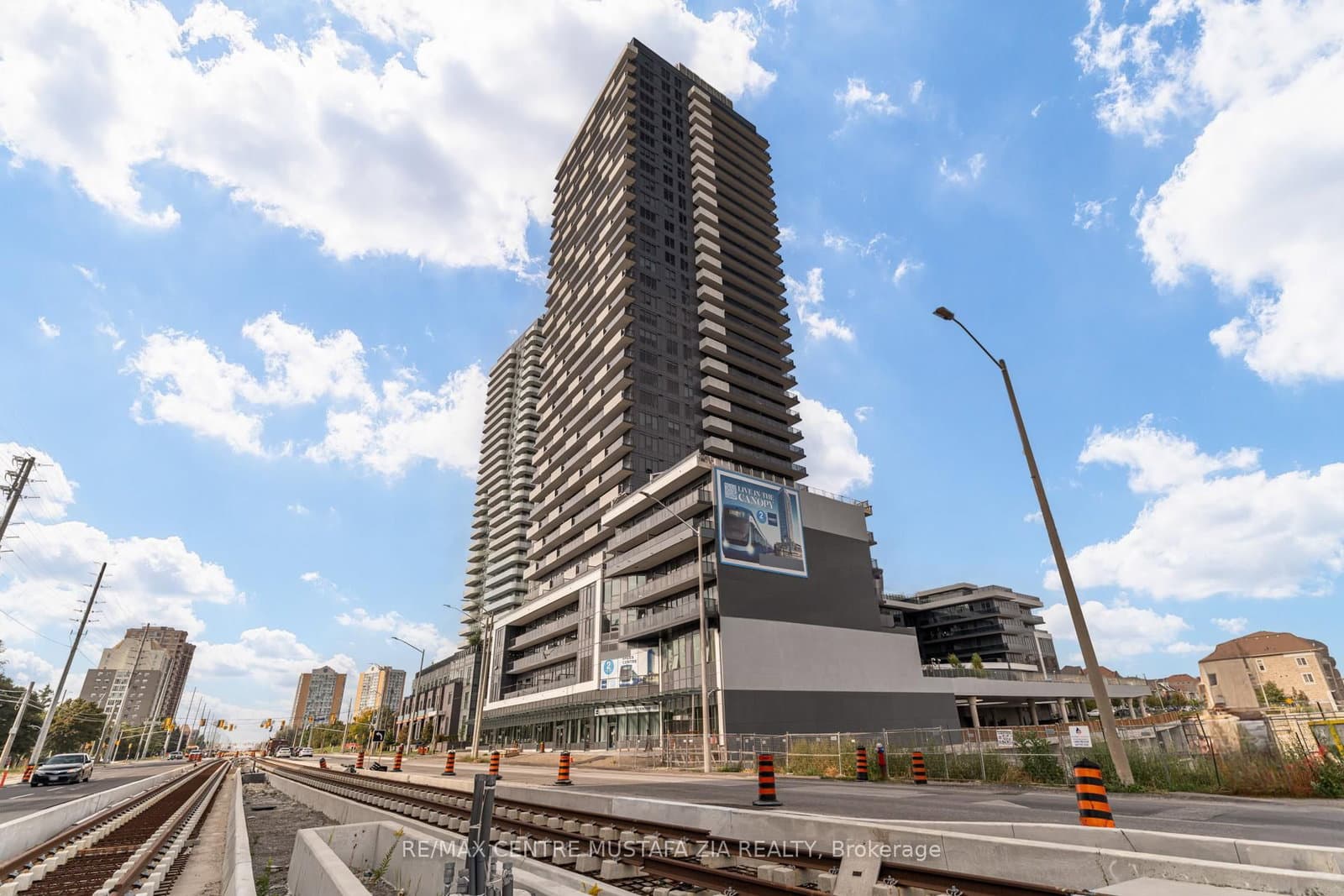 5105 Hurontario Street, Unit 219