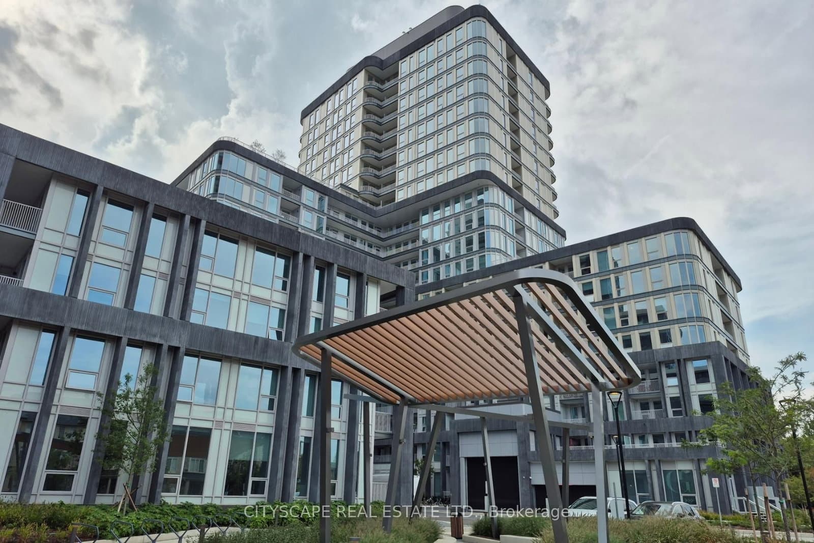 3240 William Coltson Avenue, Unit 909