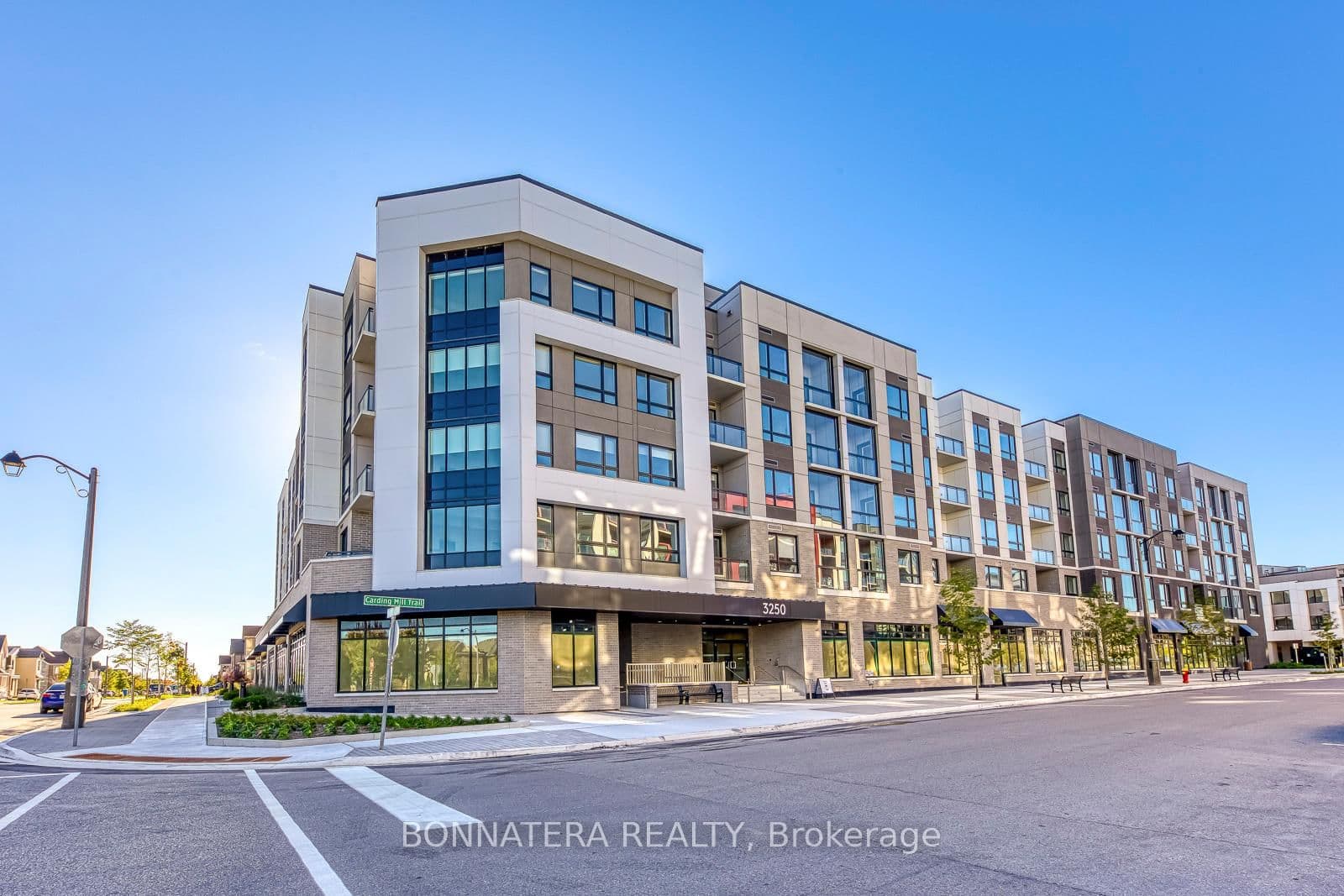 3250 Carding Mill Trail, Unit 106