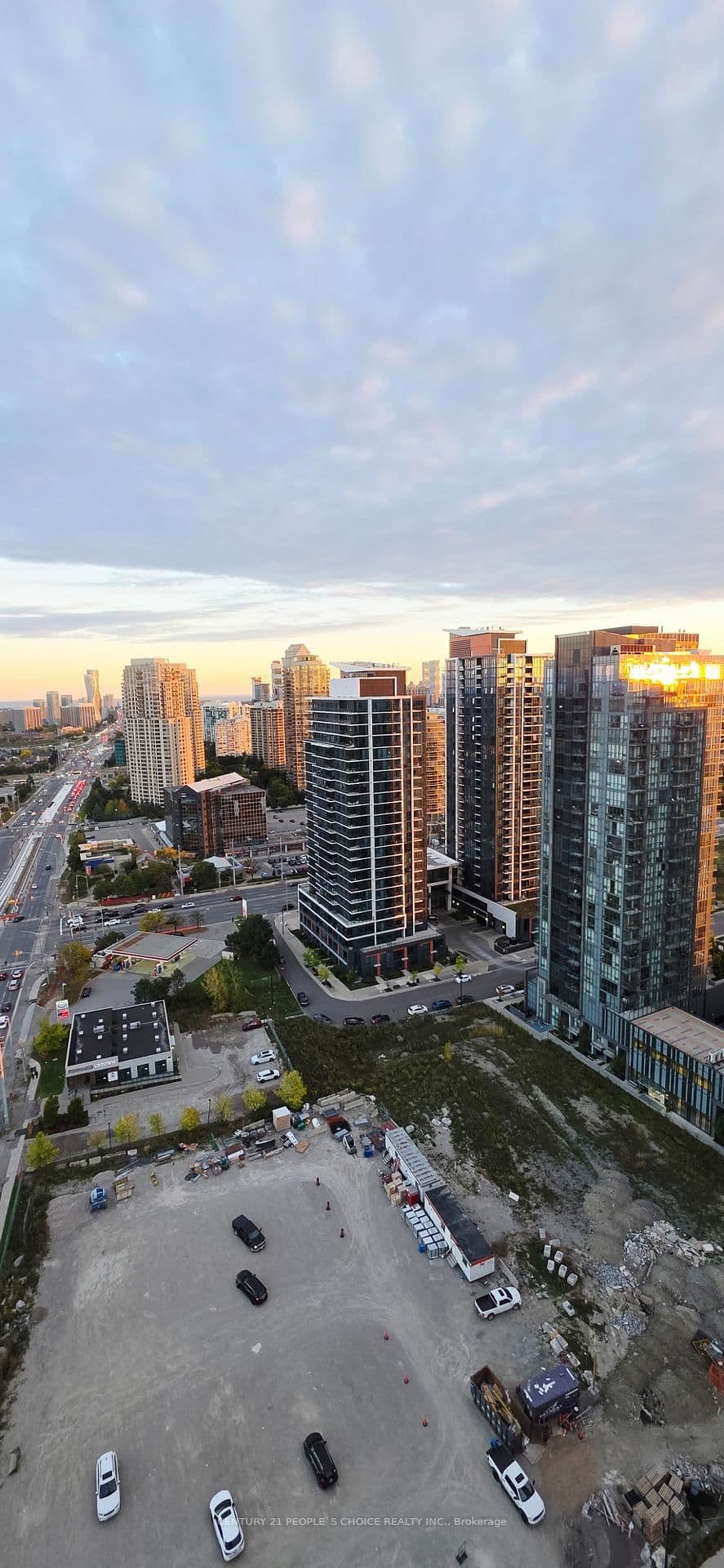 15 Watergarden Drive, Unit 2402