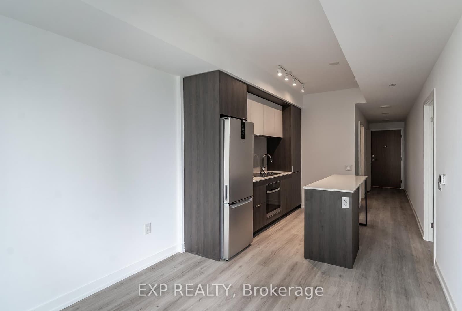 395 Square One Drive, Unit 1111