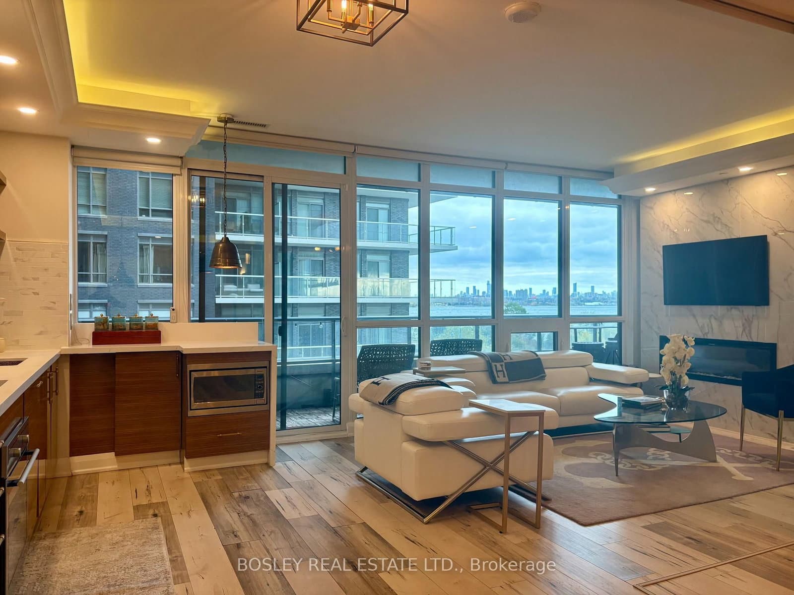 59 Annie Craig Drive, Unit 302