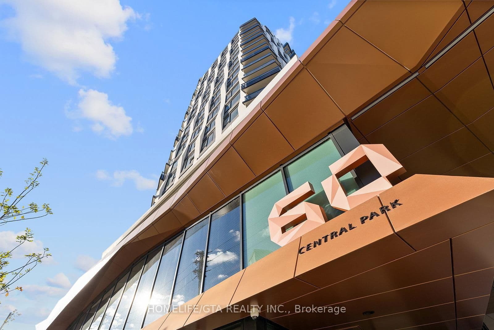 60 Central park roadway, Unit 713