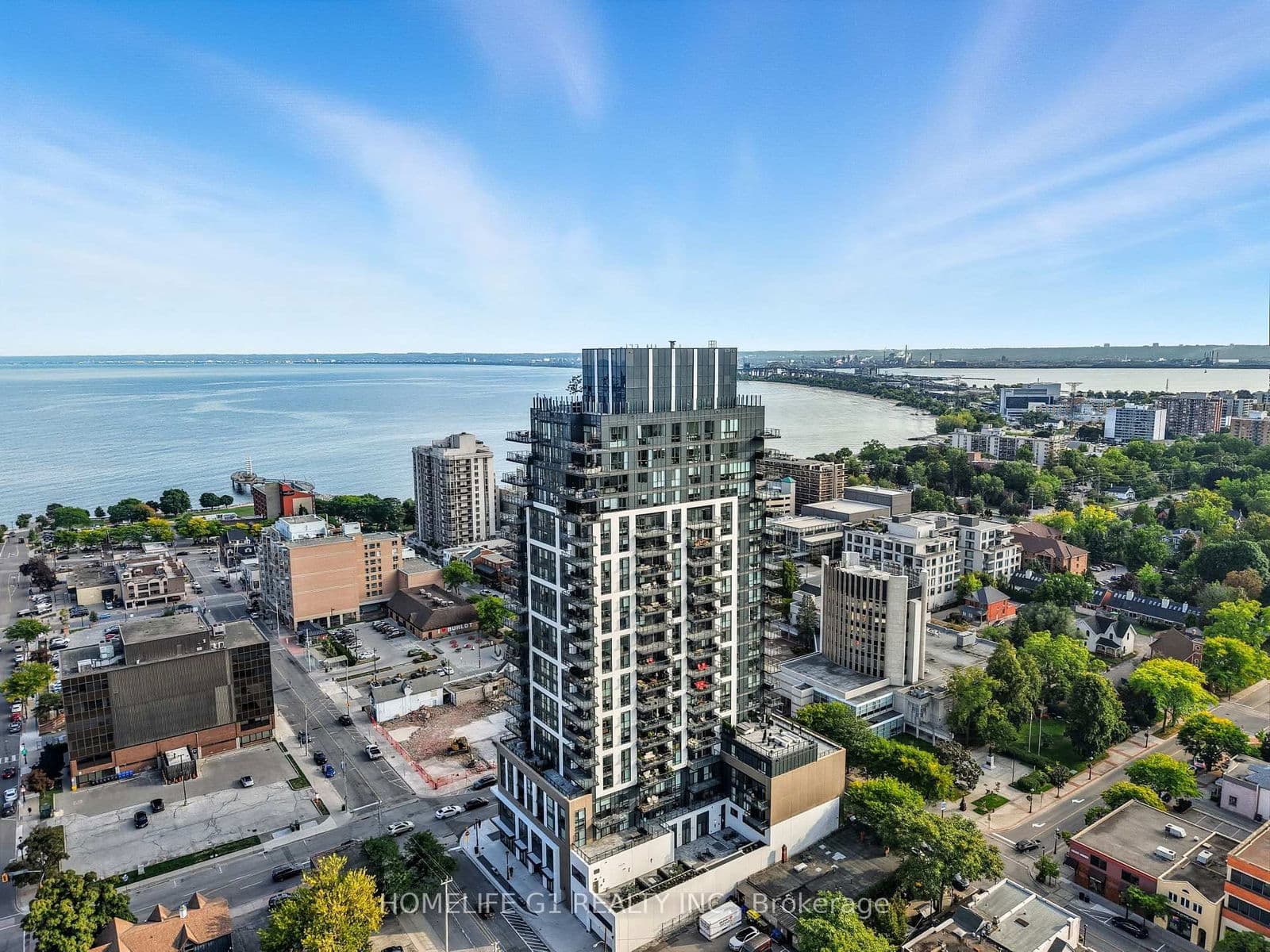 2007 James Street, Unit 2002