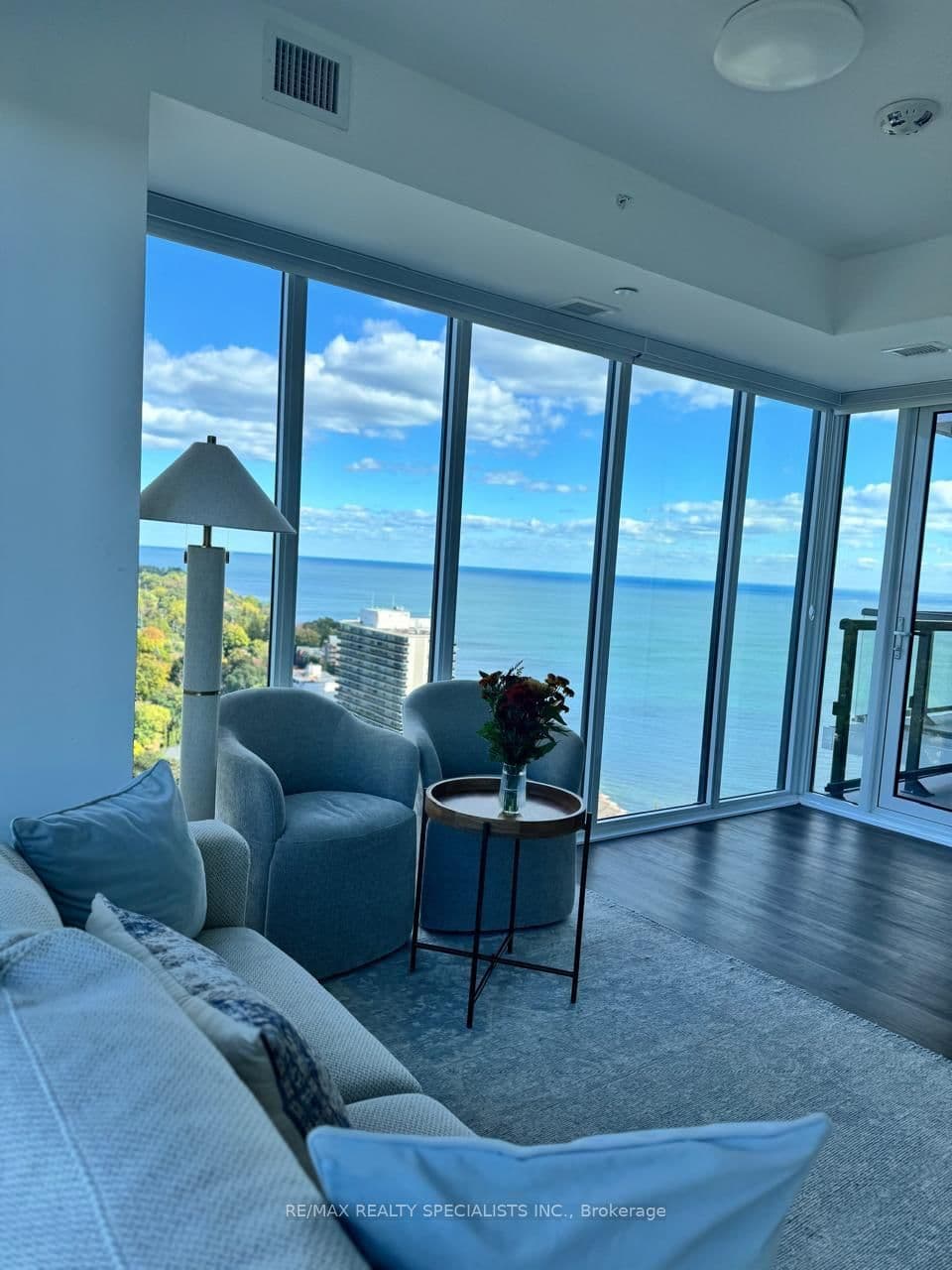 370 MARTHA Street, Unit 2302