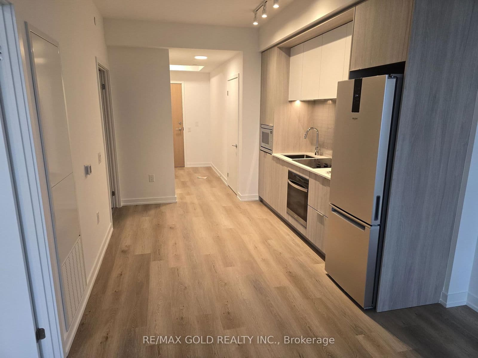 395 Square One Drive, Unit 3312