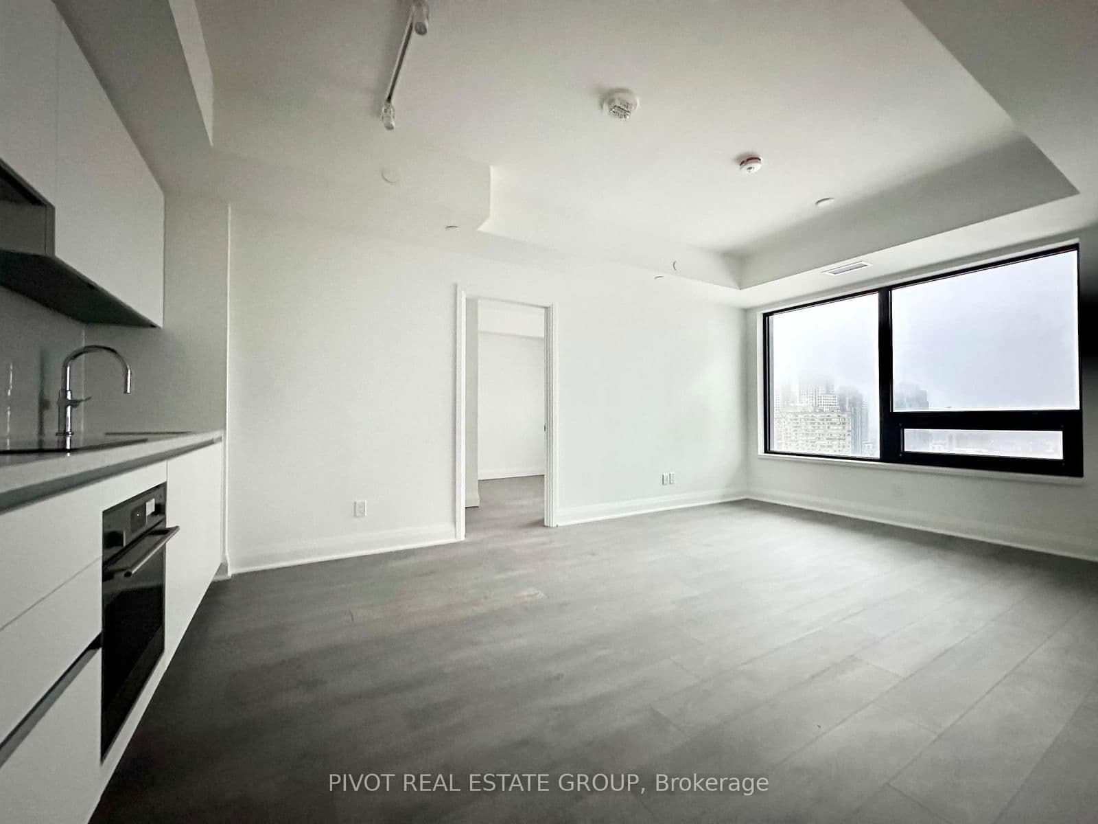 2 Erskine Road, Unit 1703