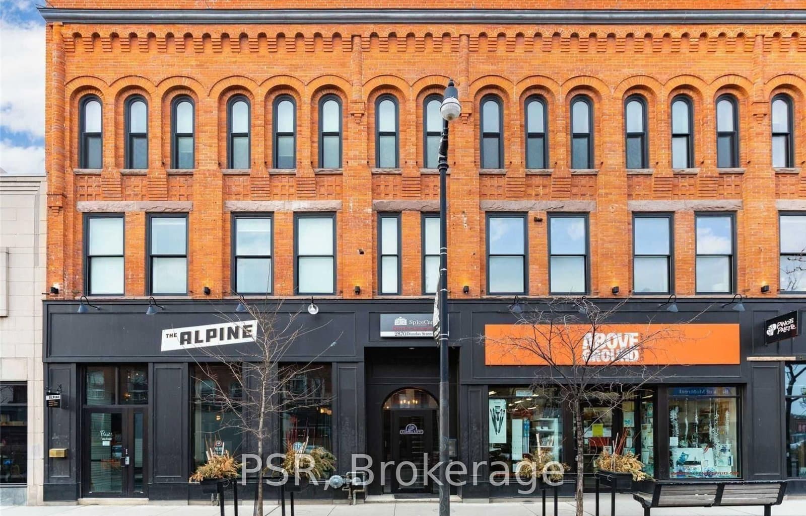 2870 Dundas Street W, Unit 213