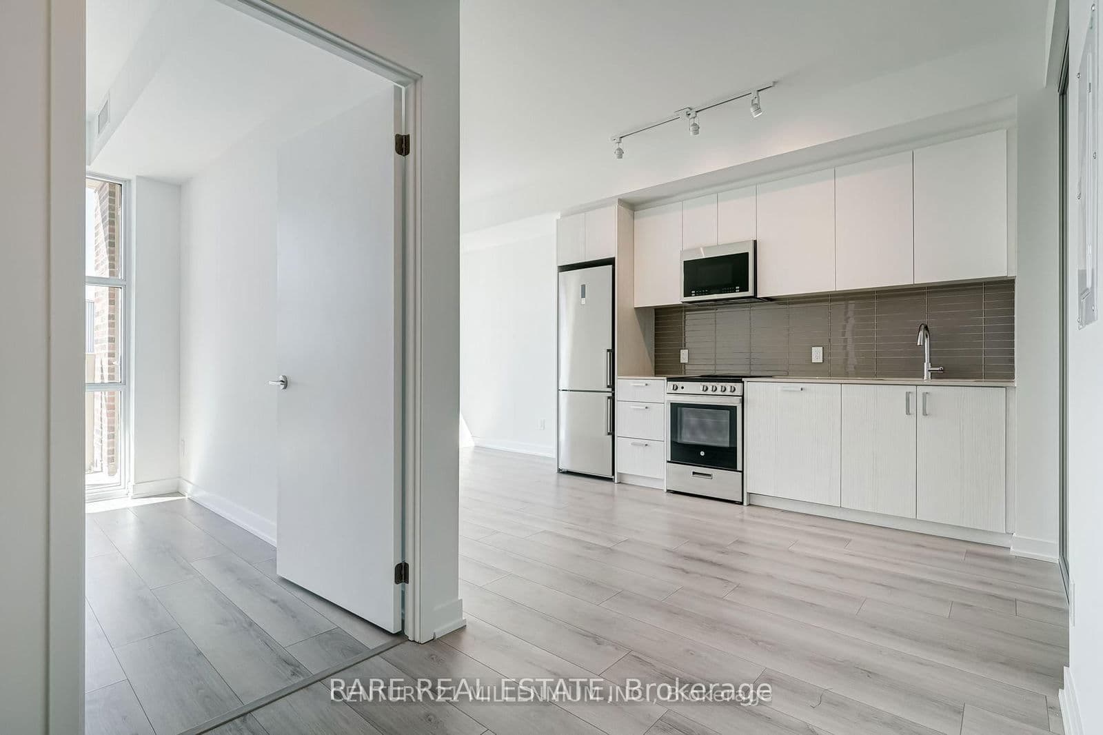 1787 St. Clair Avenue W, Unit 312