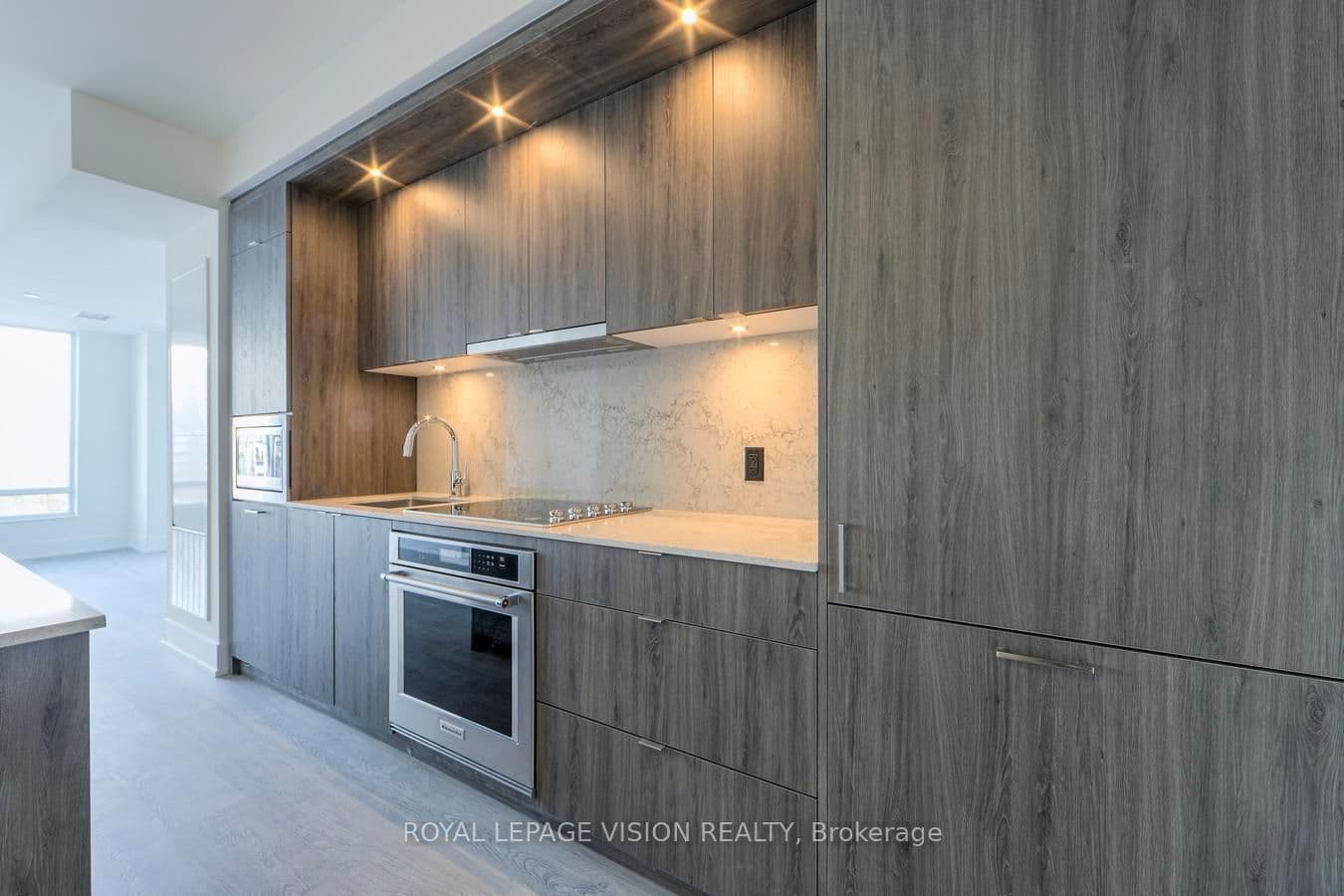 259 The Kingsway, Unit 520