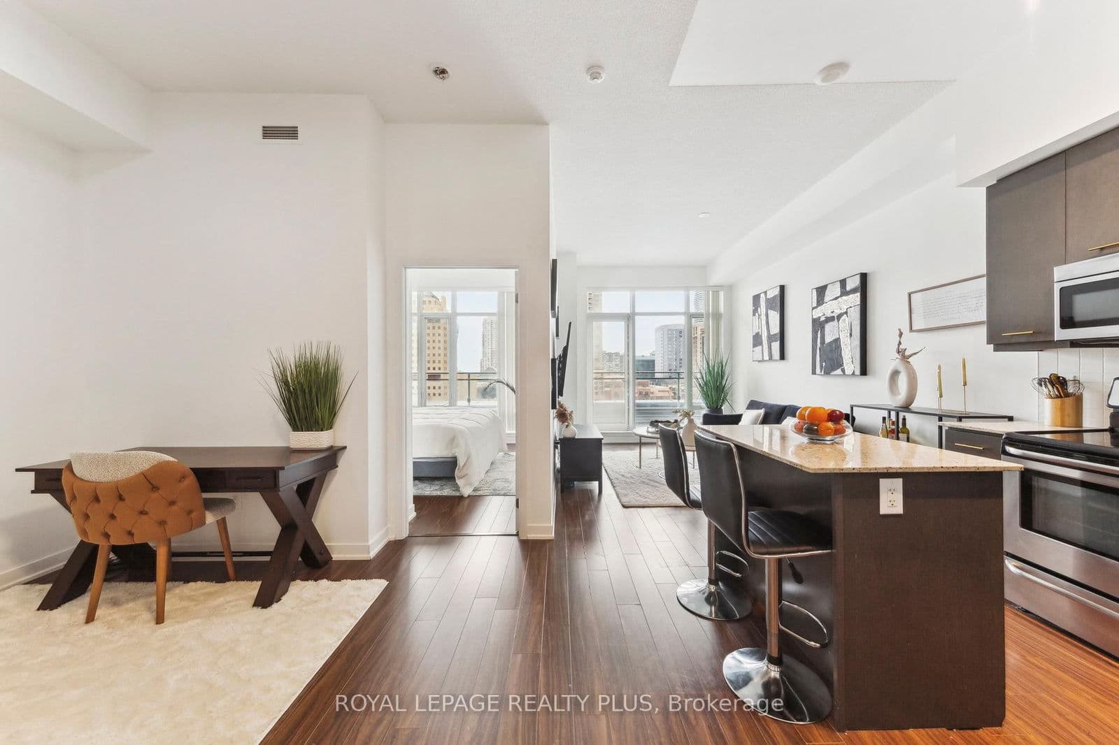 #603 - 365 Prince Of Wales Drive