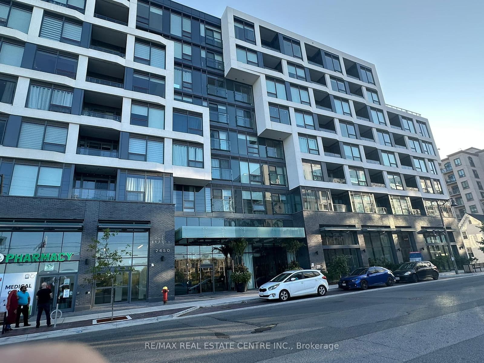 2450 Old Bronte Road, Unit 305