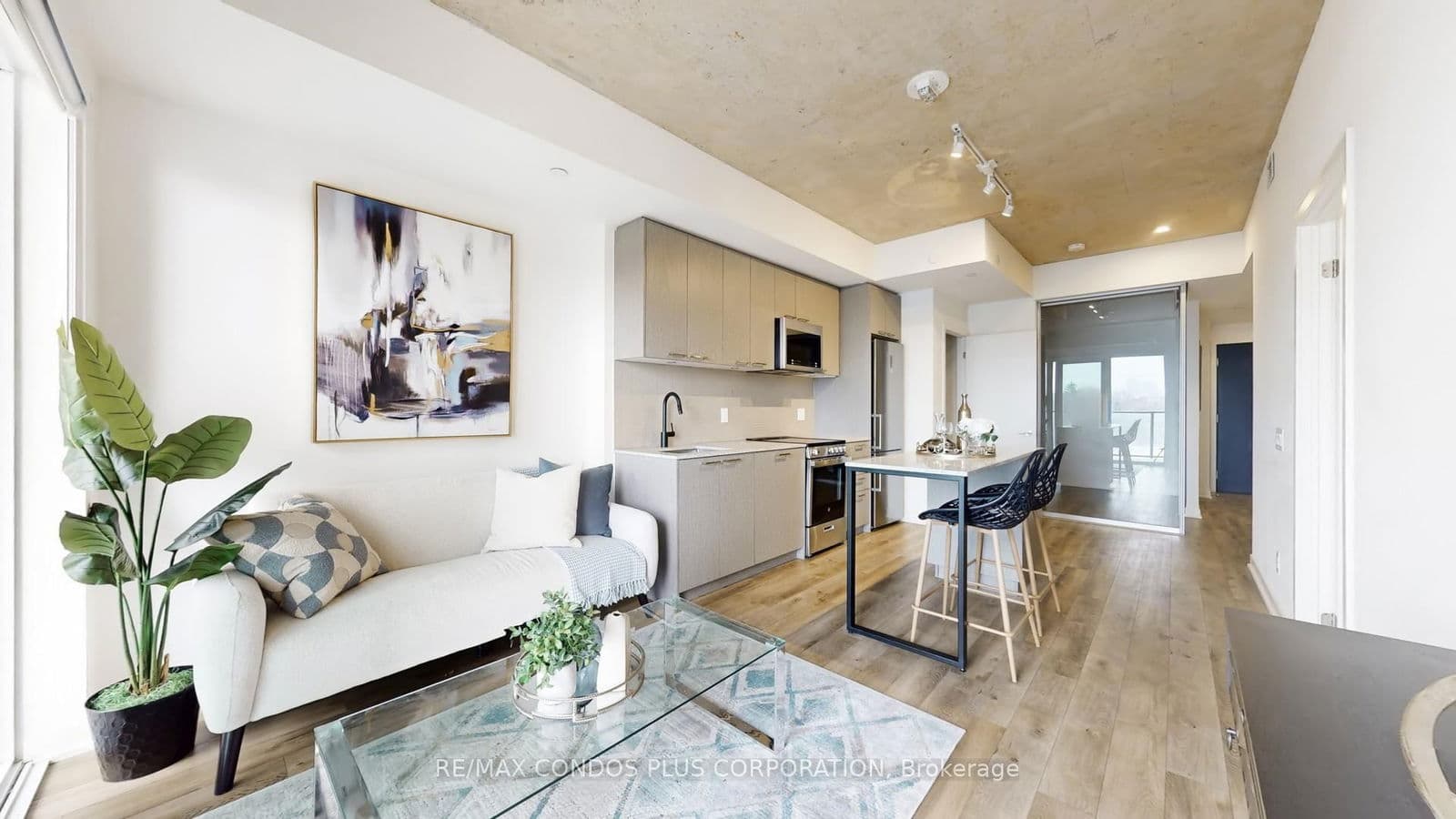 #402 - 1808 St. Clair Avenue W