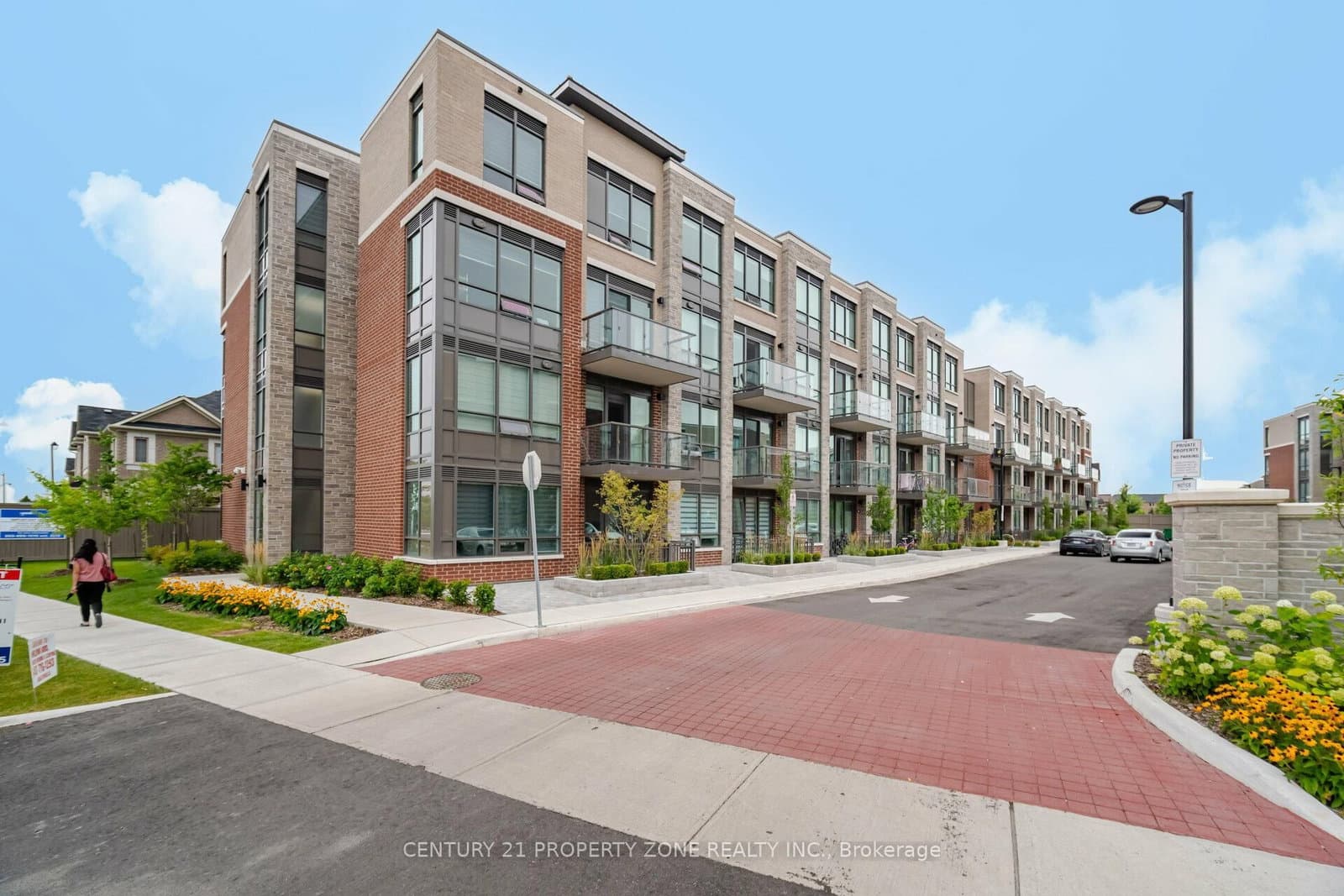 65 Attmar Drive, Unit 263