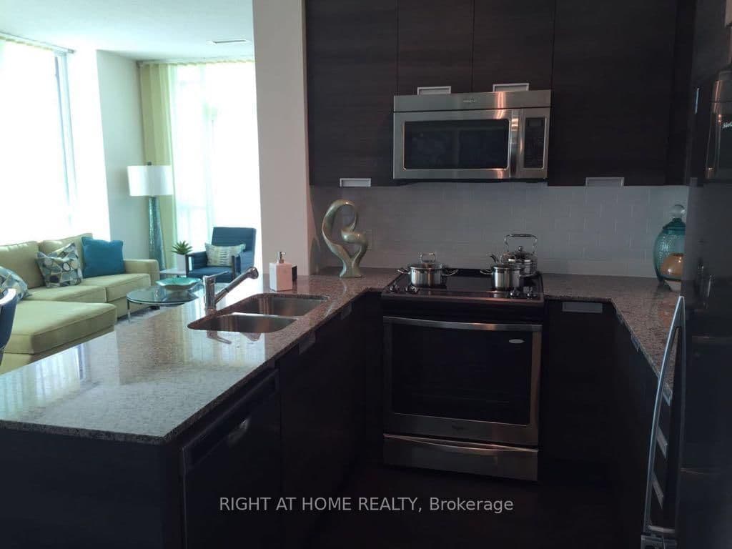 #1407 - 5025 Four Springs Avenue