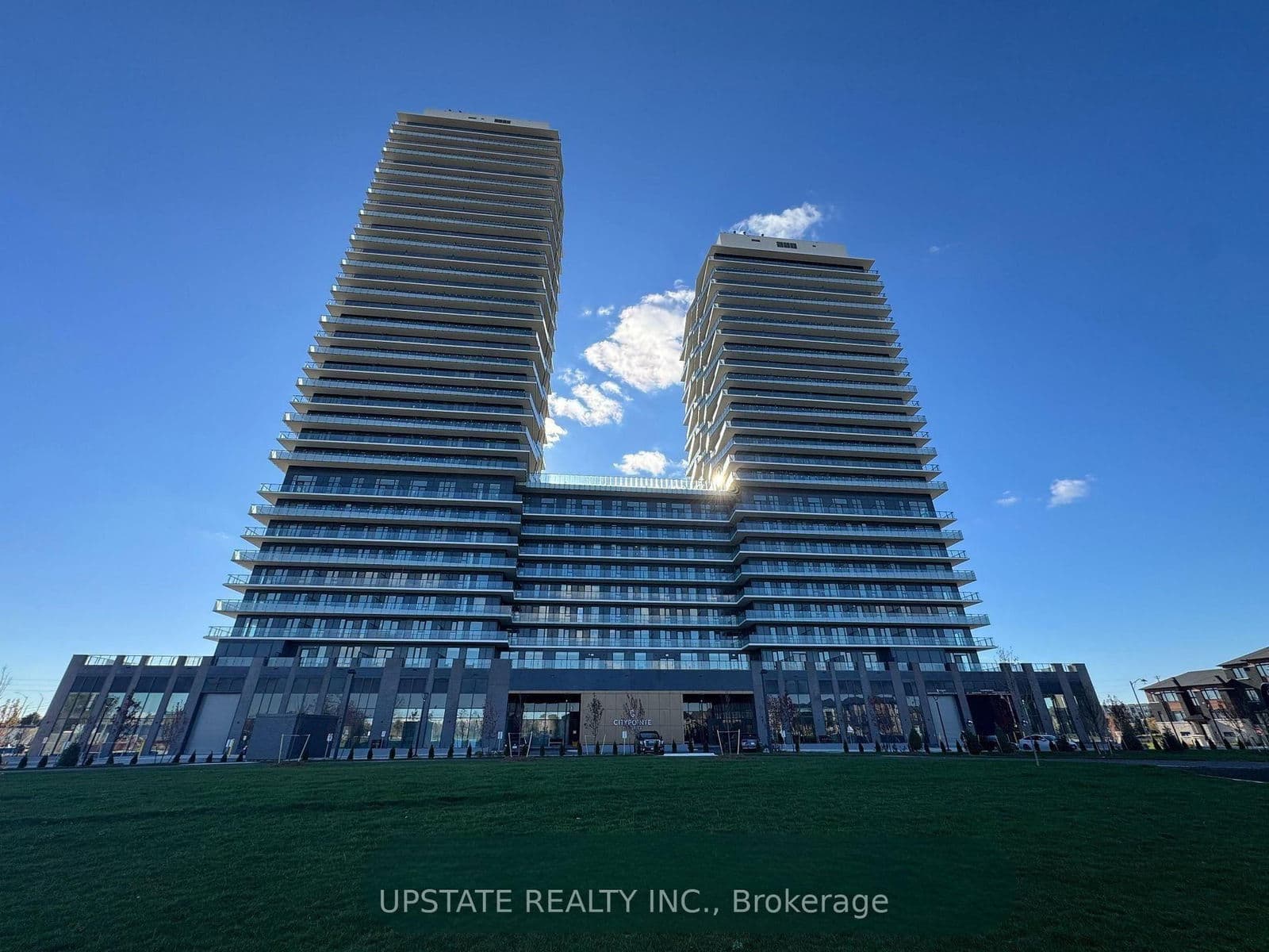 15 Skyridge Drive, Unit 1303