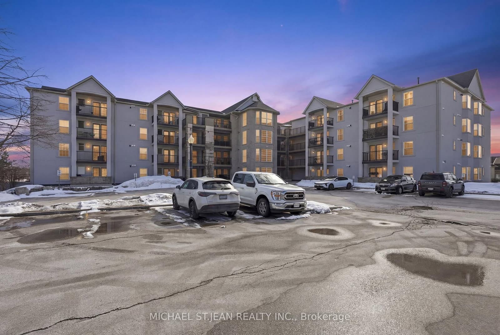 #213 - 1411 Walkers Line