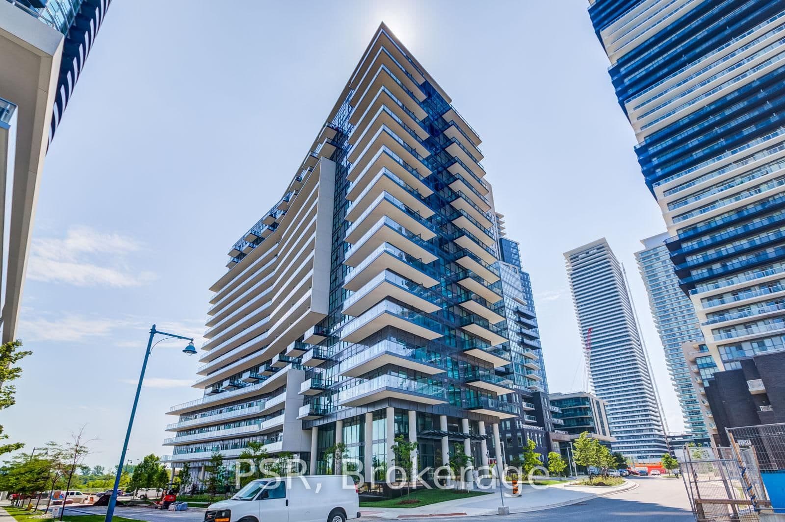 39 Annie Craig Drive, Unit 321