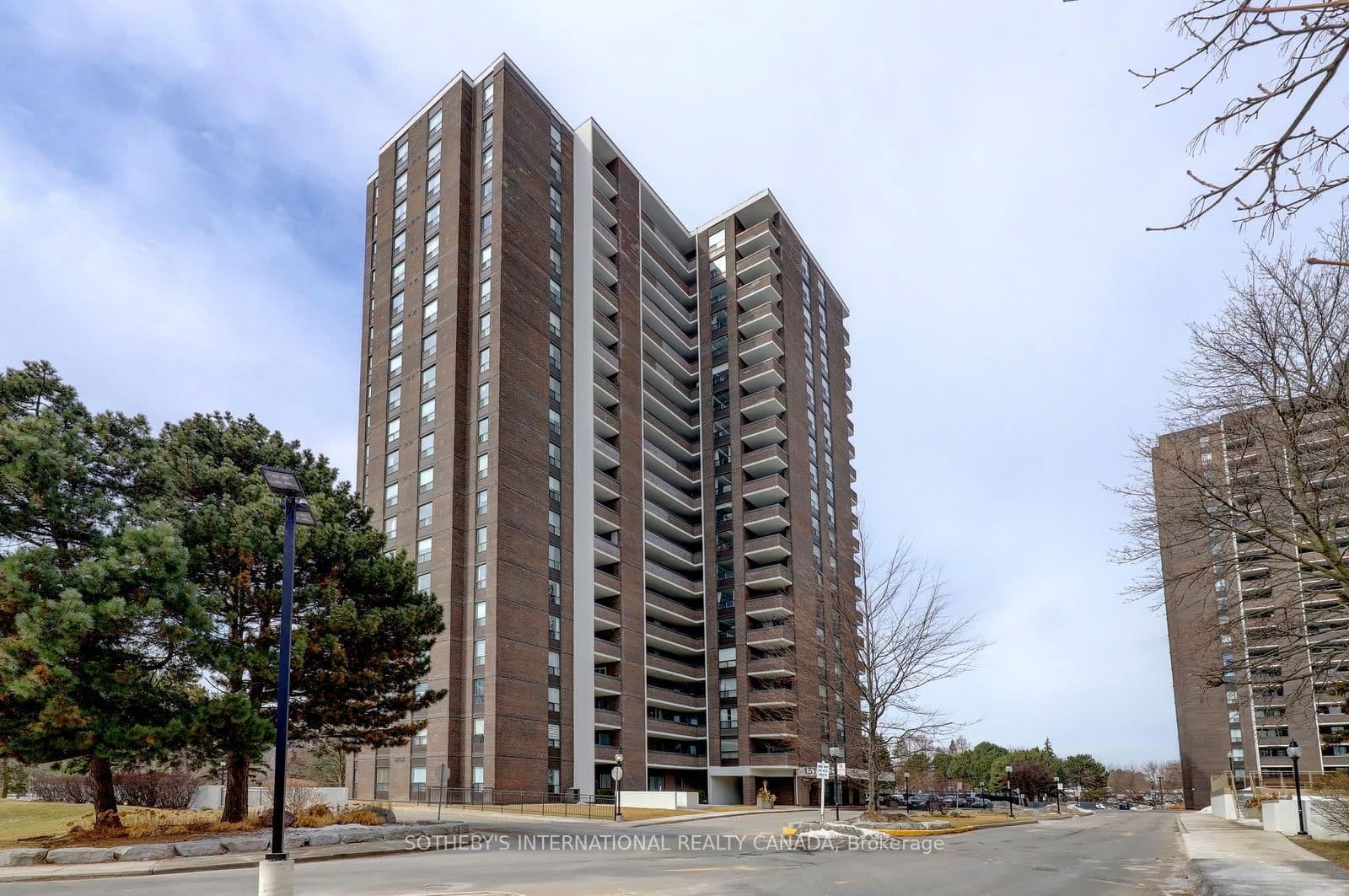 #104 - 1515 E Lakeshore Road E