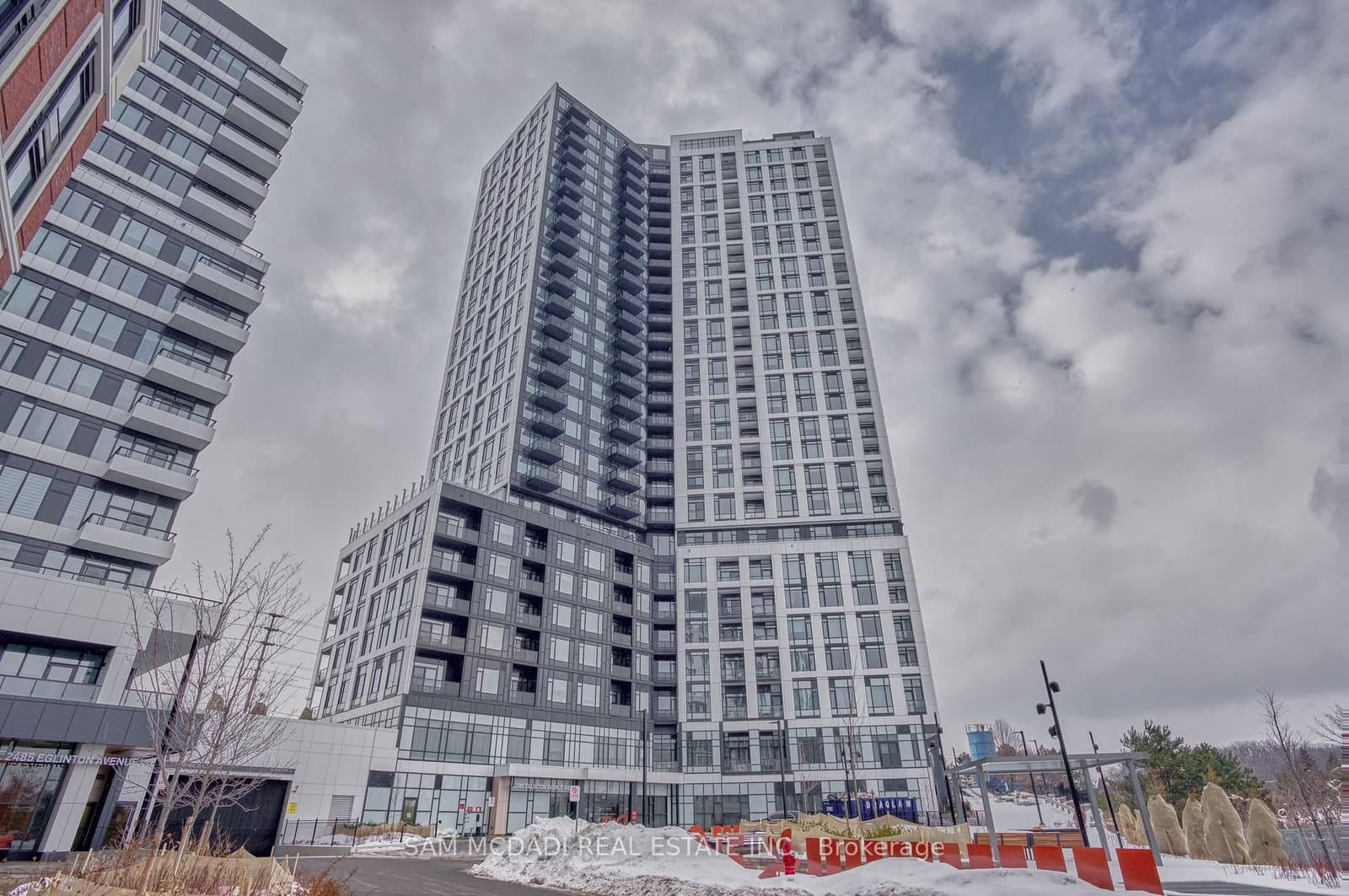#514 - 2495 Eglinton Avenue W
