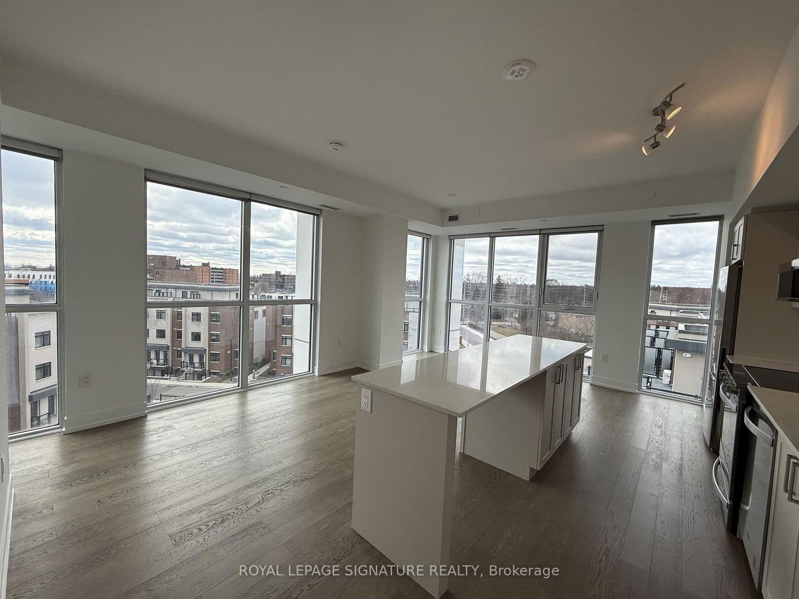 1063 Douglas Mccurdy Common, Unit 512