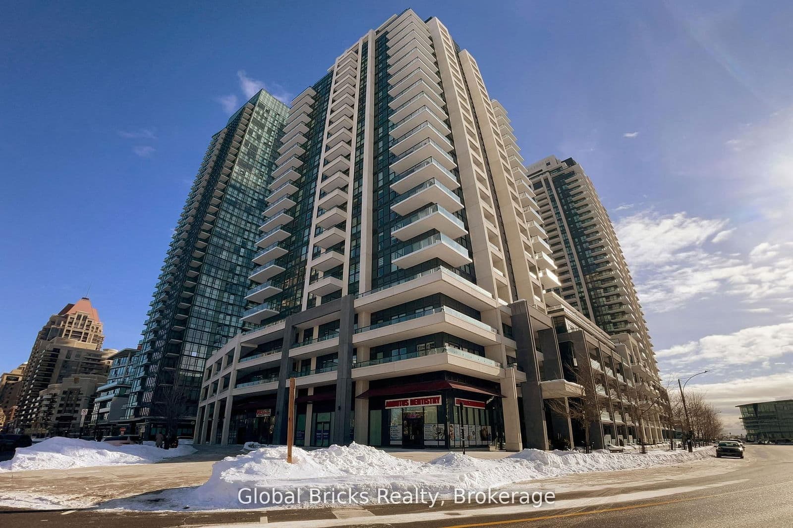 #1405 - 4085 Parkside Village Drive