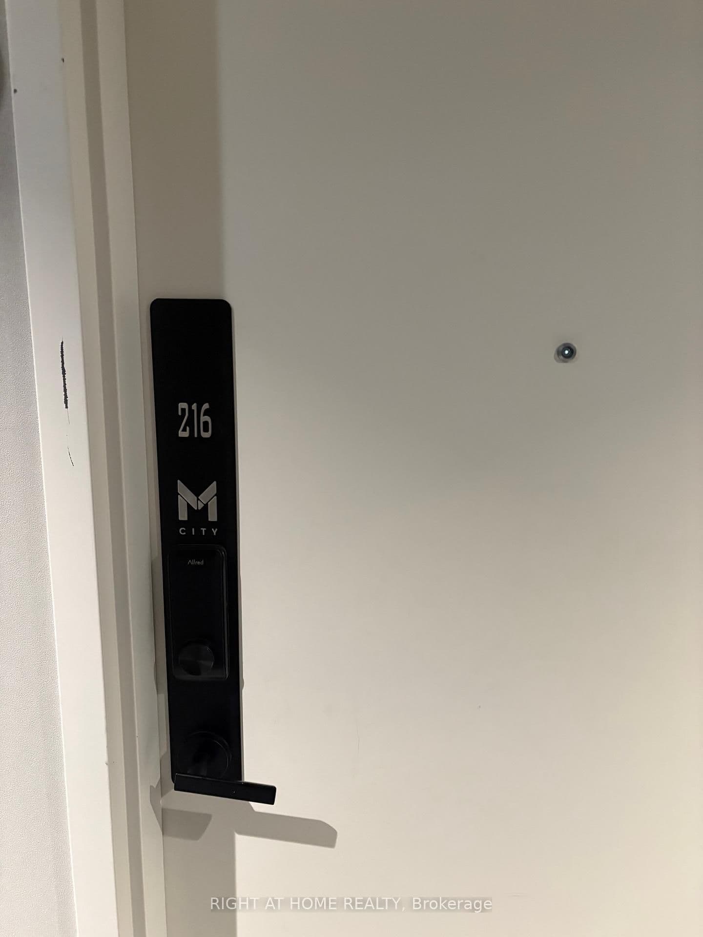 #216 - 3883 Quartz Road