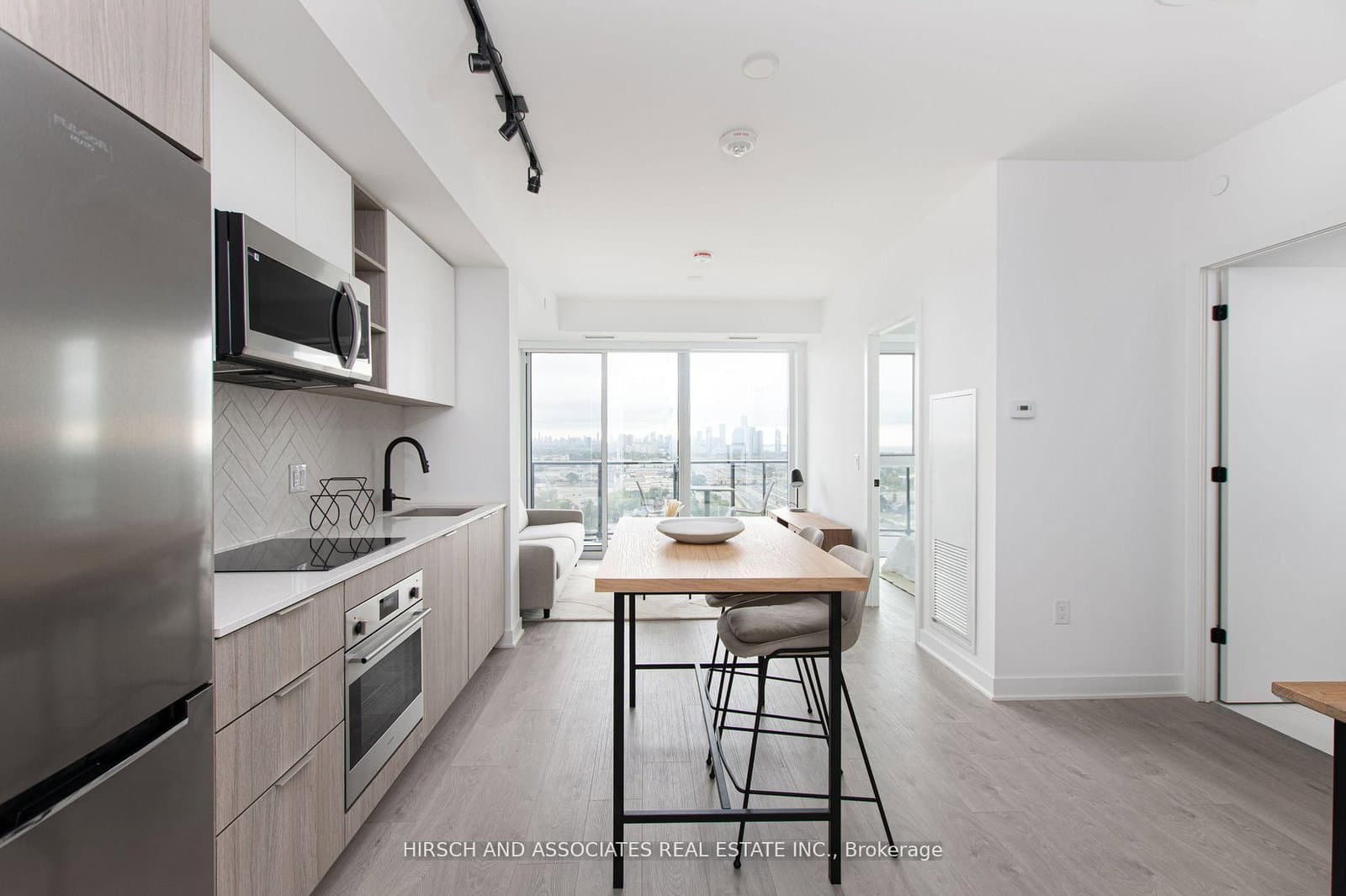 36 Zorra Street, Unit 1511