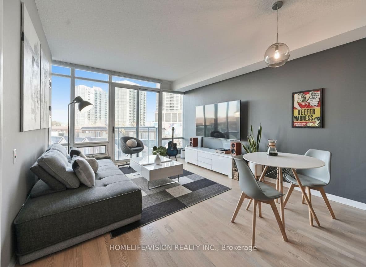 #508 - 15 Windermere Avenue