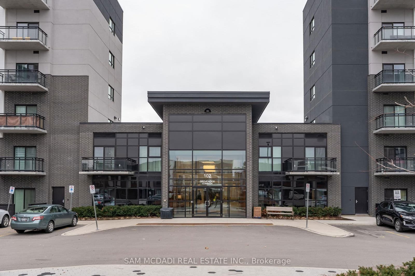 #529 - 102 Grovewood Common