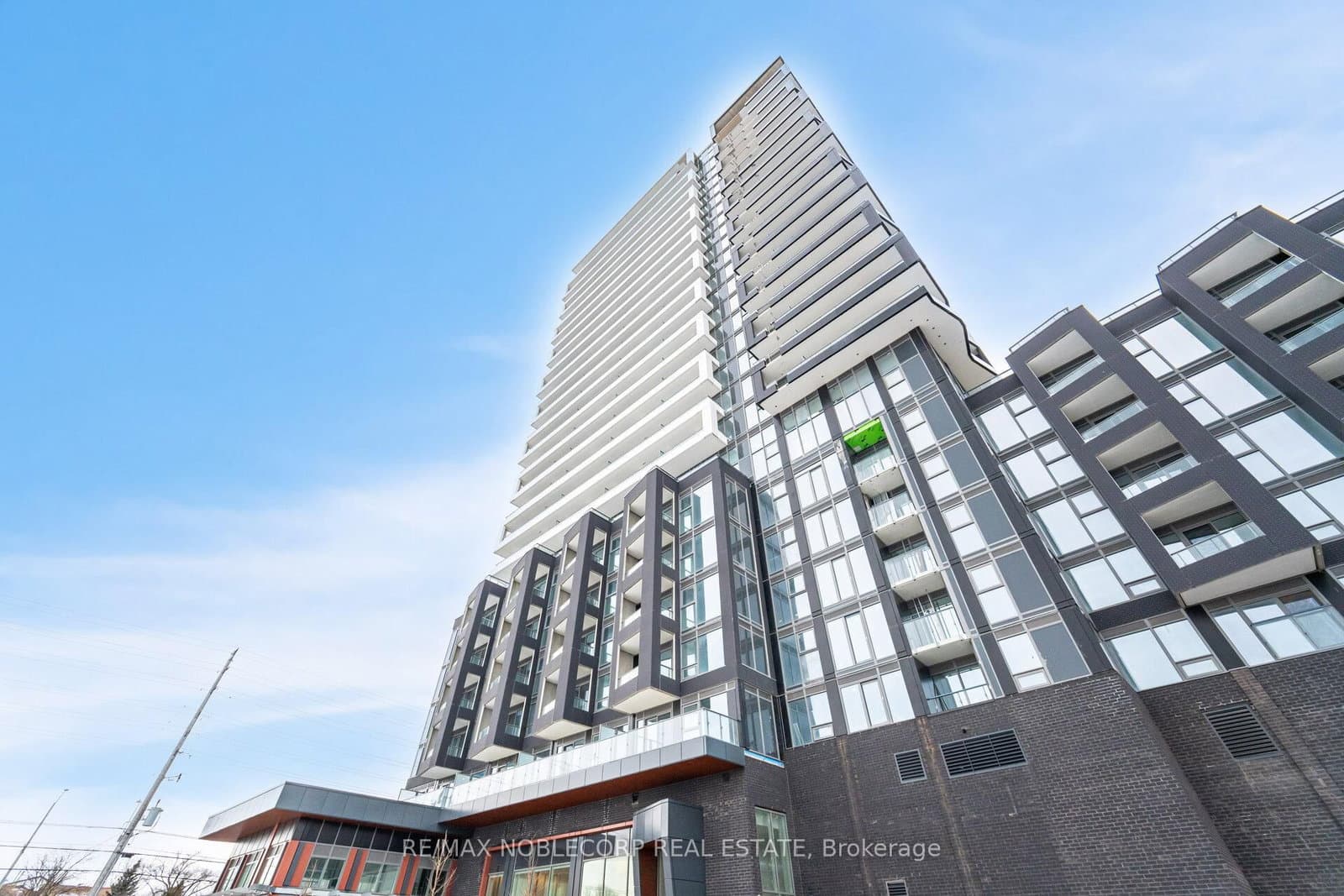 260 Malta Avenue, Unit 909