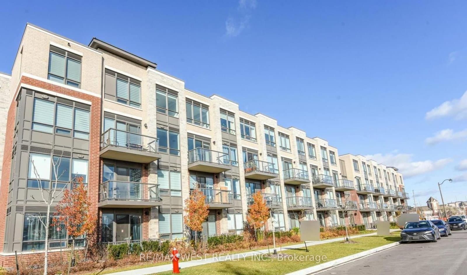 95 Attmar Drive, Unit 106